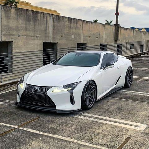 Lexus LC500 h