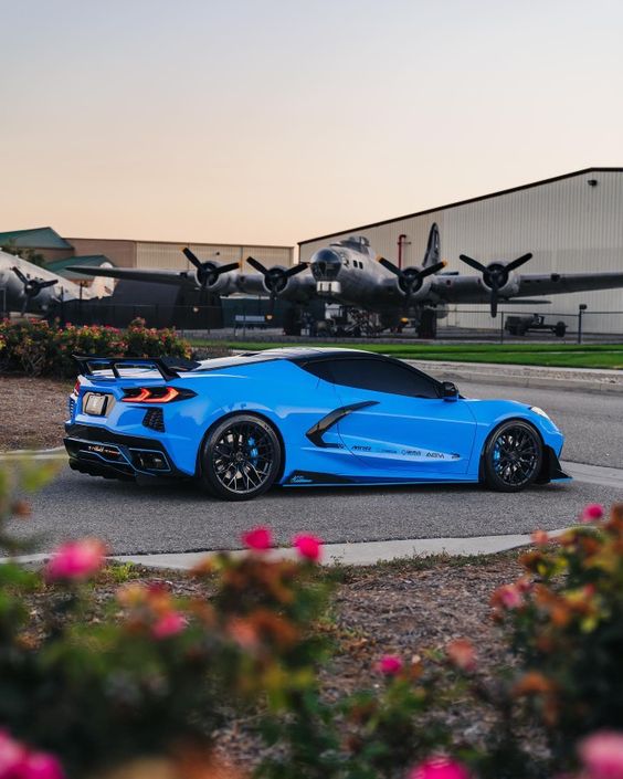 Corvette C8
