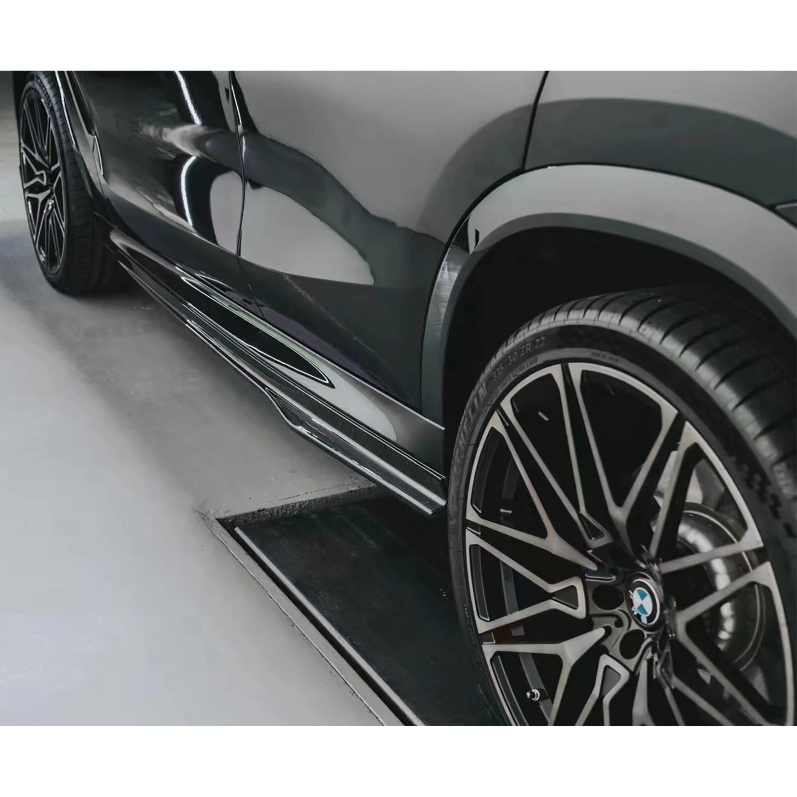 Carbon Fiber LD Aerodynamic full Body aero Kit - BMW X6 G06 LCI 2024+