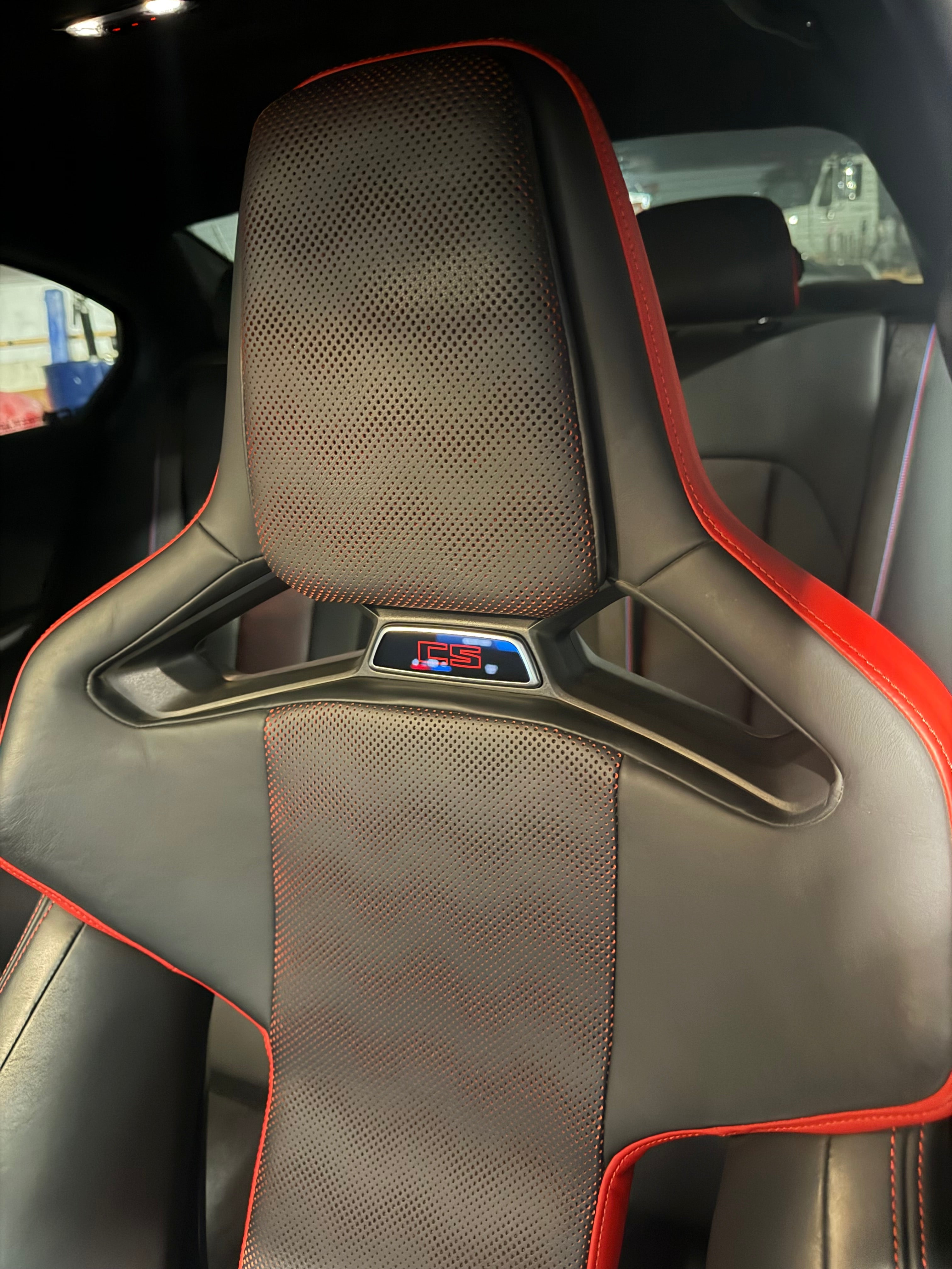 Carbon Fiber Seat Center trim Cover - BMW G80 G81 M3 /G82 G83 M4 /G87 M2