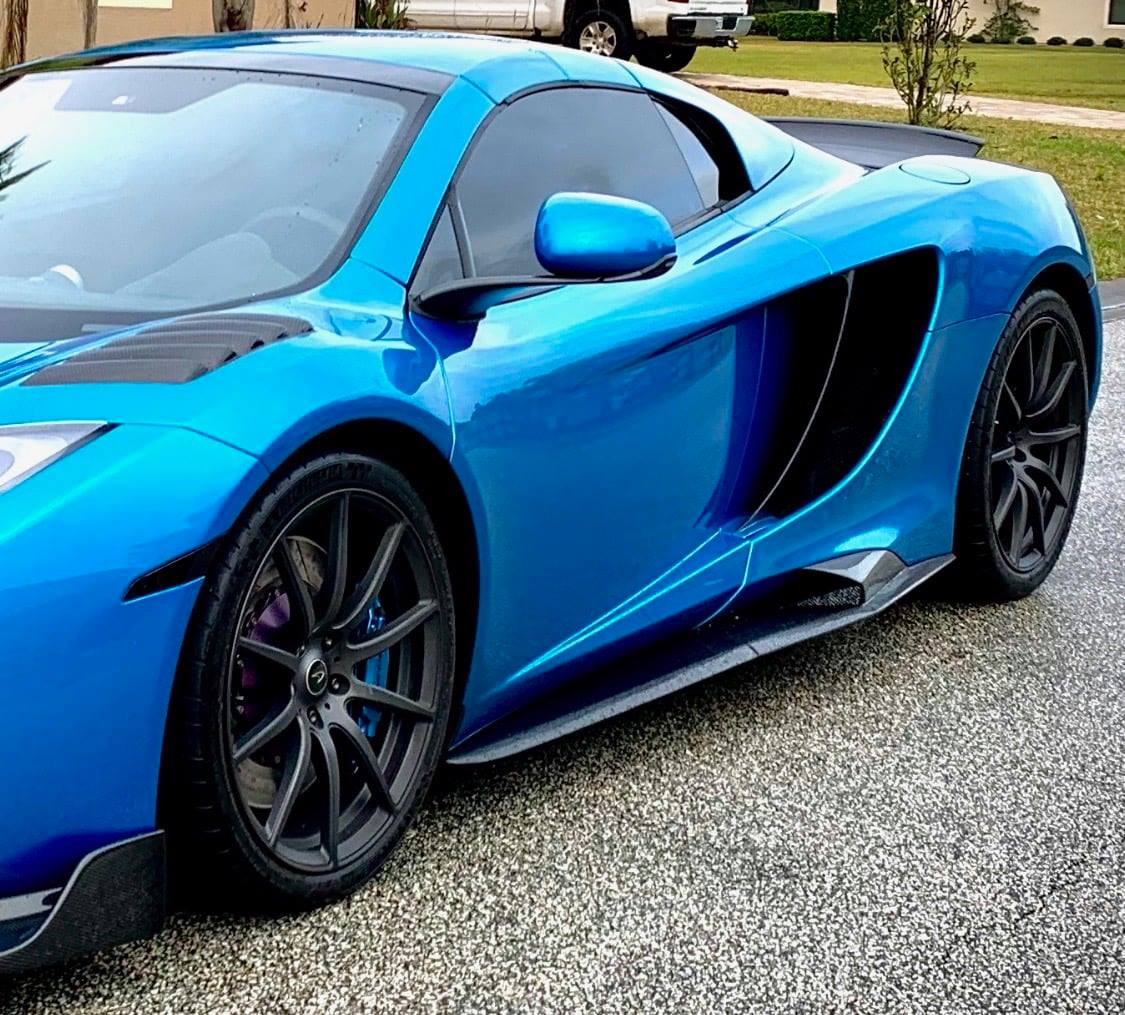 https://www.thecarbonindustries.com › products › 675lt-style-carbon-fiber-side-skirts-mclaren-650s-mp4-12c