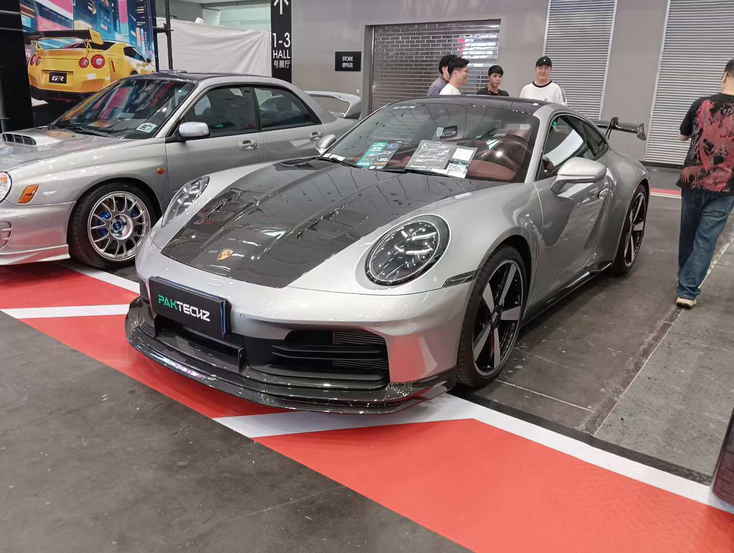 ガーバー　セット Full Dry Paktechz Carbon Fiber Aero Body Kit - Porsche 911 992.2