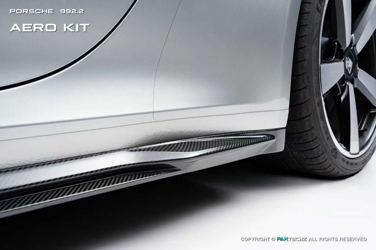 Paktechz Dry Carbon Fiber Body Kit Side Skirts - Porsche 911 992 Carrera S 2019 - 2025