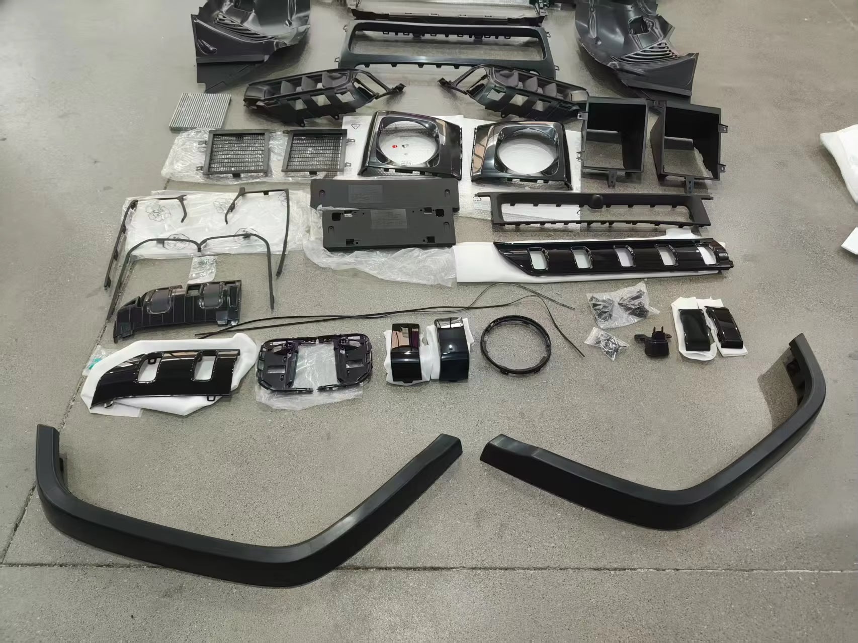 W465 G63 Front end Conversion Kit - Mercedes G Class G Wagon W463A W464 W465 G500 G400 G350 G550 2018+