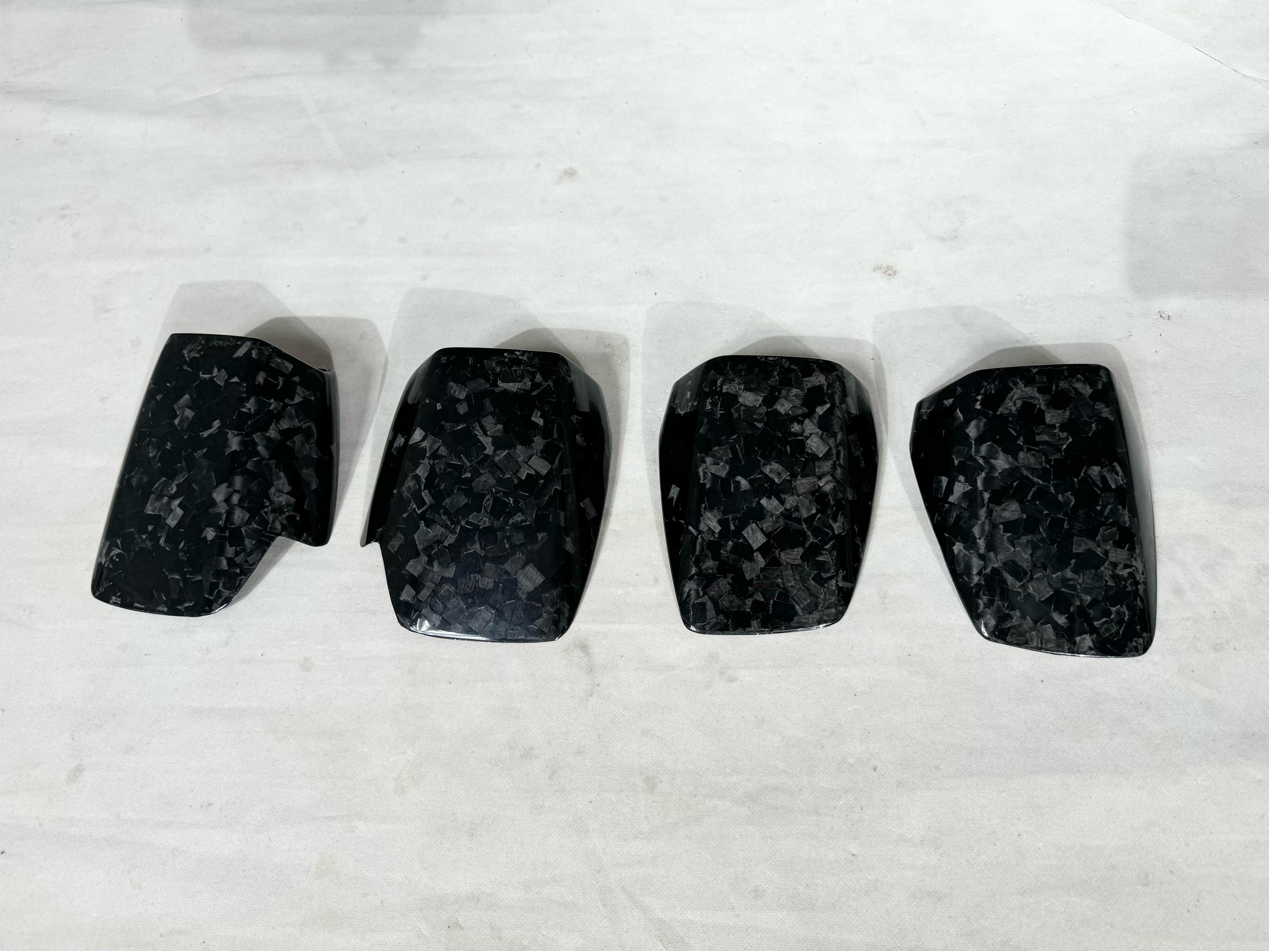 Dry Carbon Fiber Air Vent AC Trims - Lamborghini Huracan