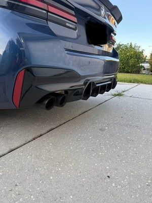 Gloss Black Rear Bumper Diffuser M Competition style - 17-23 BMW G30 5 Series