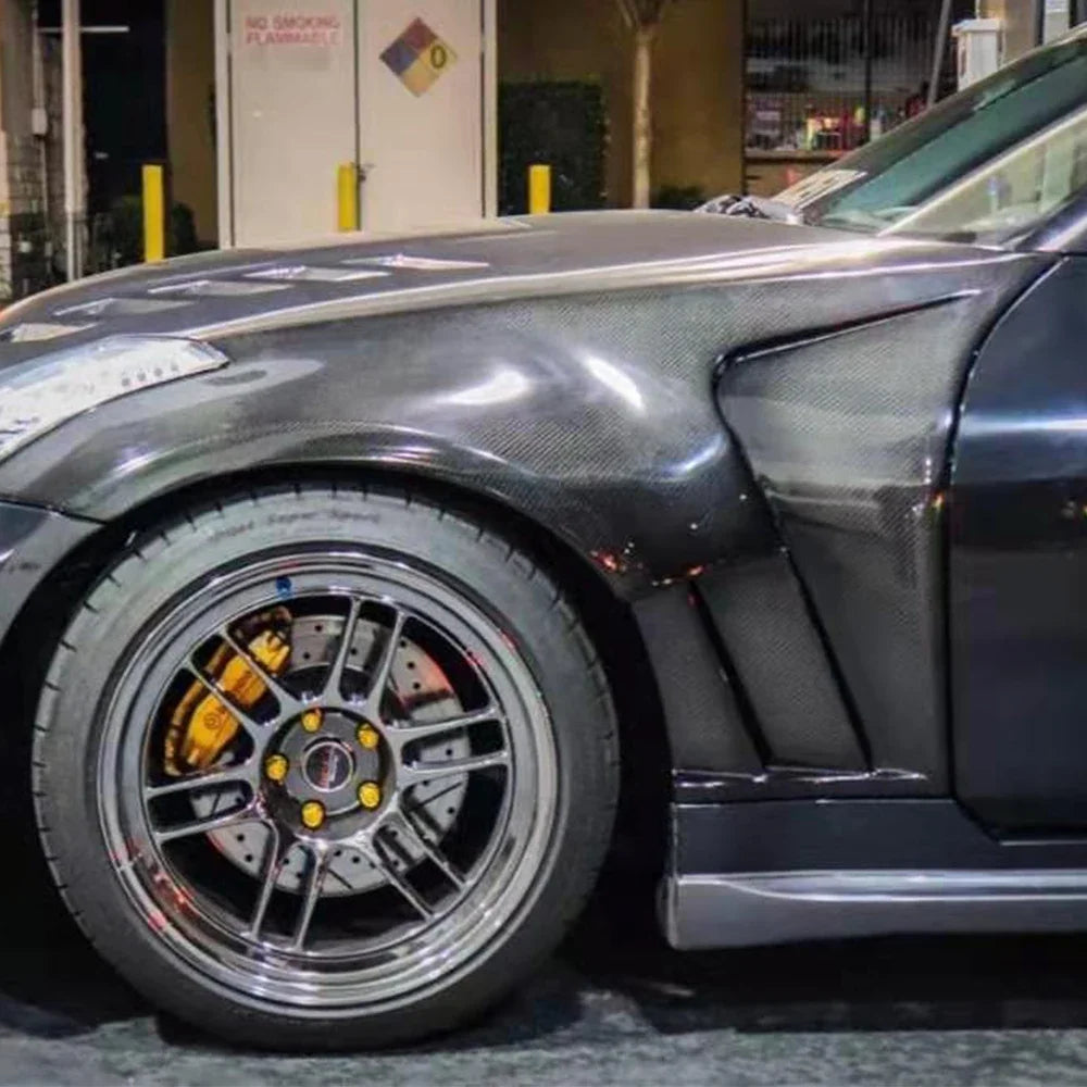 Carbon Fiber Front Fender Replacement Set - Nissan Z33 350Z
