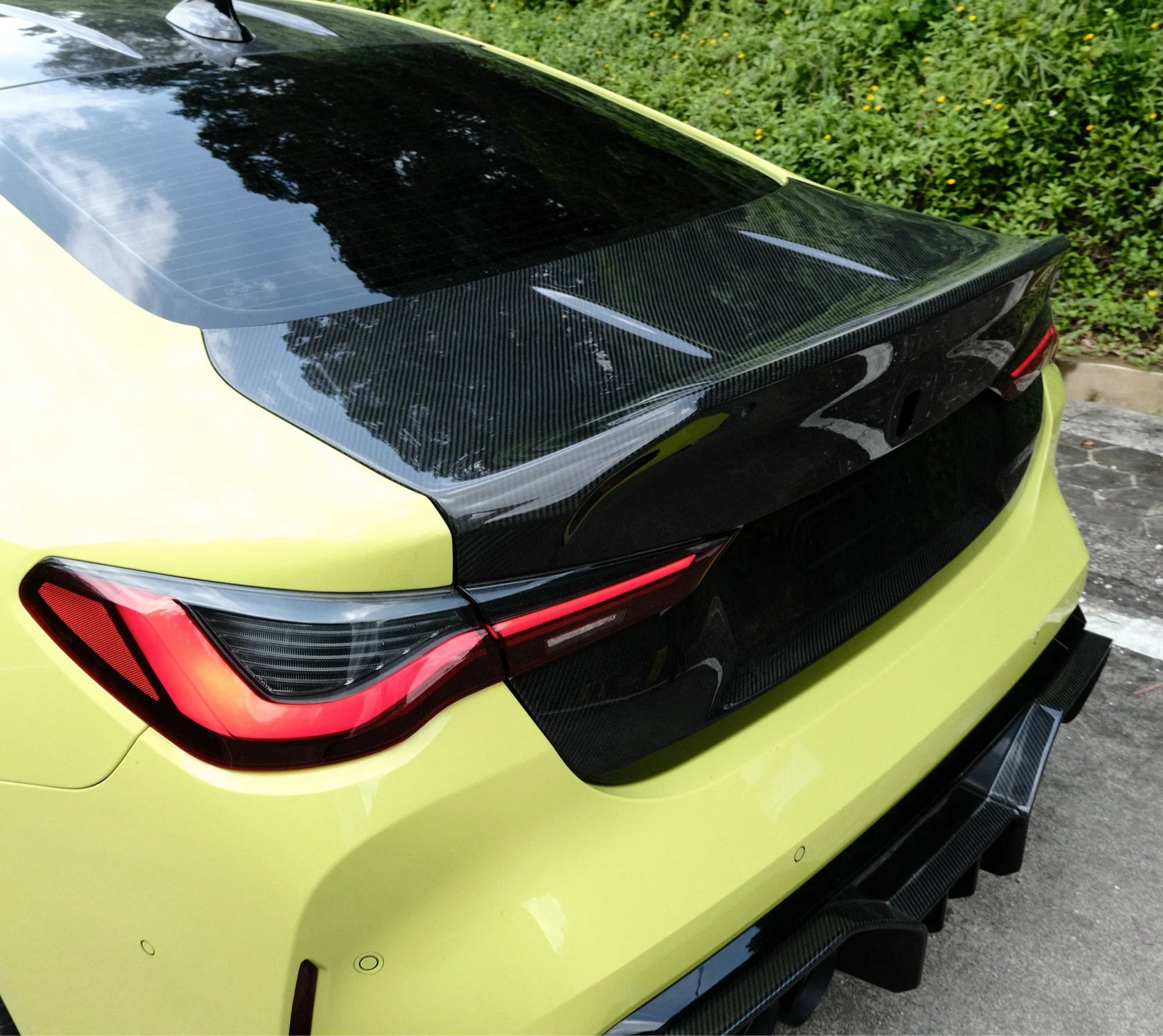 CSL BMW G82 Carbon Fiber Trunk