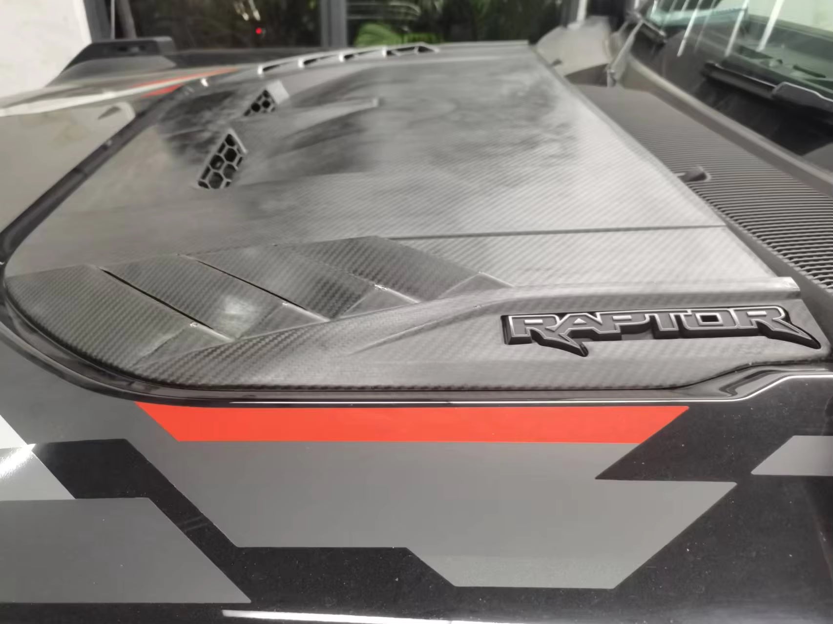 Carbon Fiber Car Front Engine Hood Engine Bonnet Cover Trim - Ford Bronco Raptor 2021 - 2024