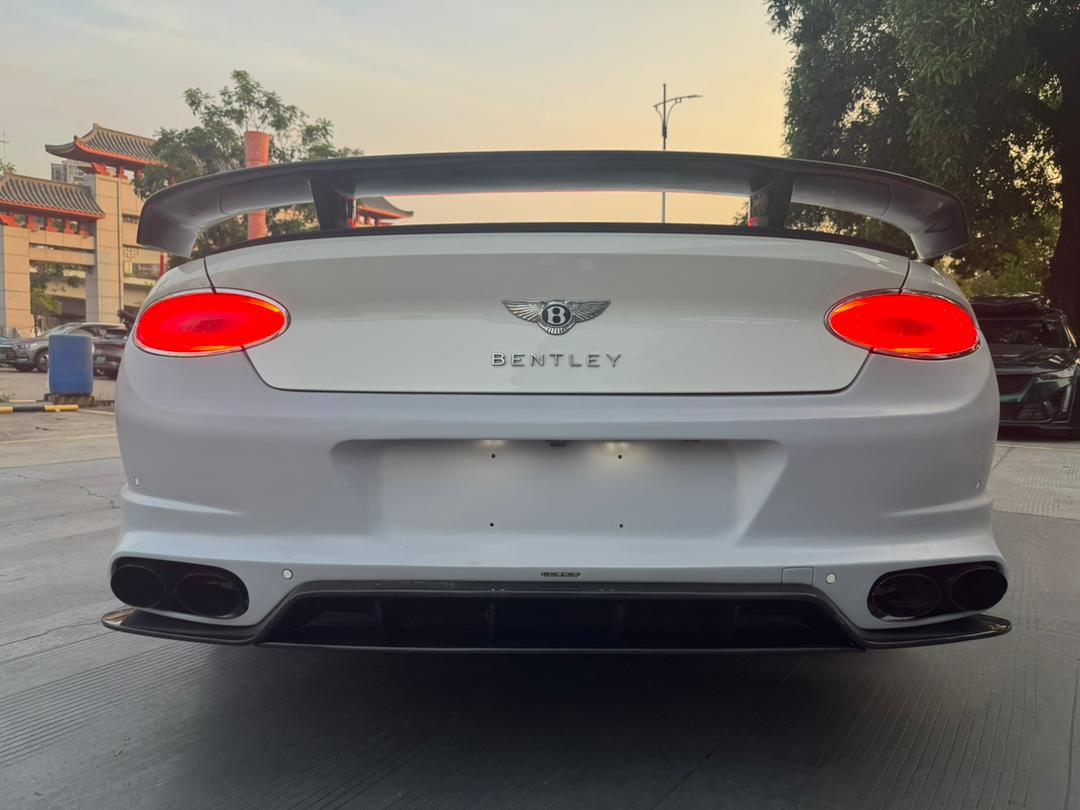 Carbon Fiber Full body Kit - Bentley Continental GT