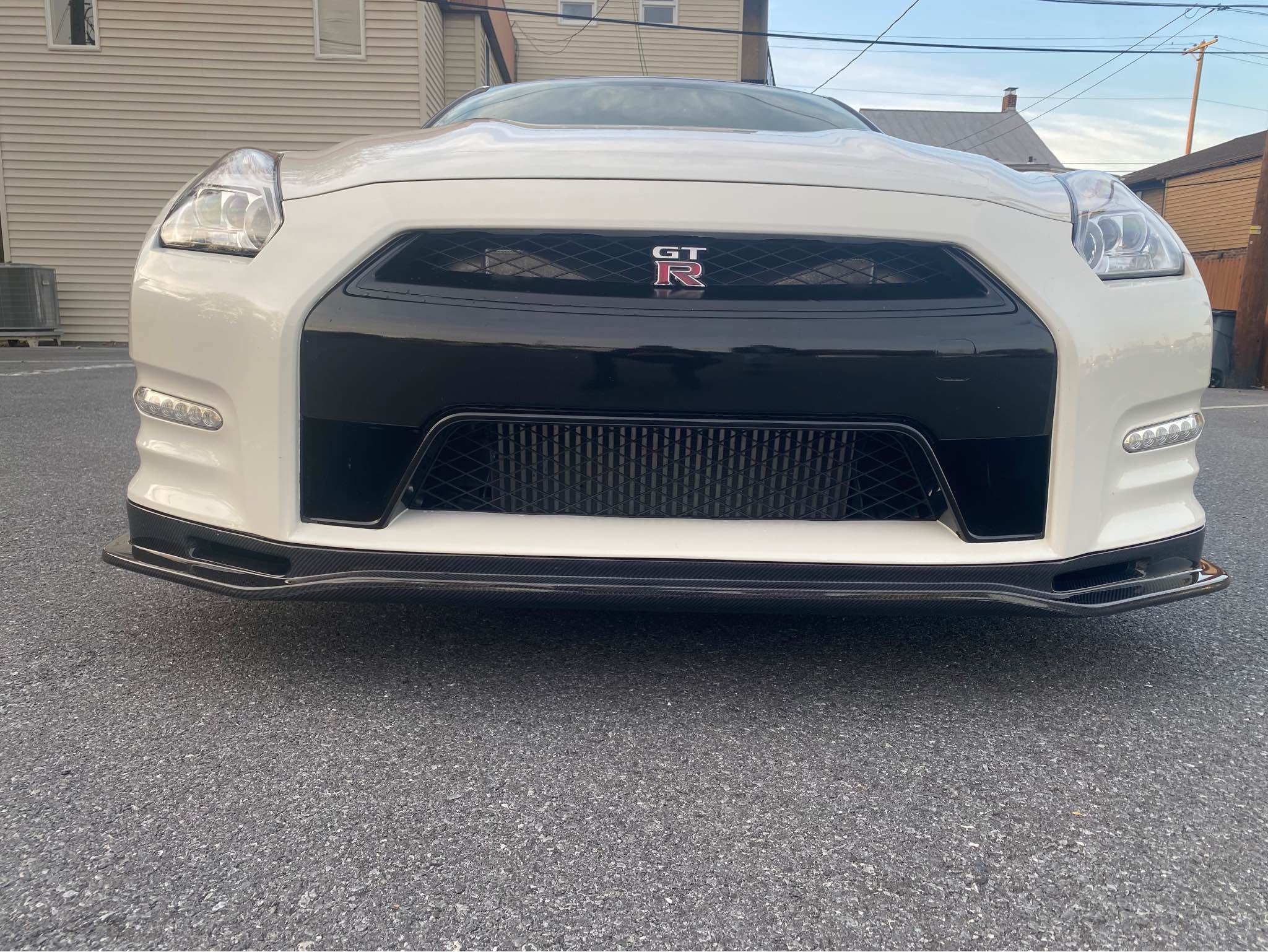 CARBON FIBER FRONT BUMPER LIP FOR NISSAN R35 GTR