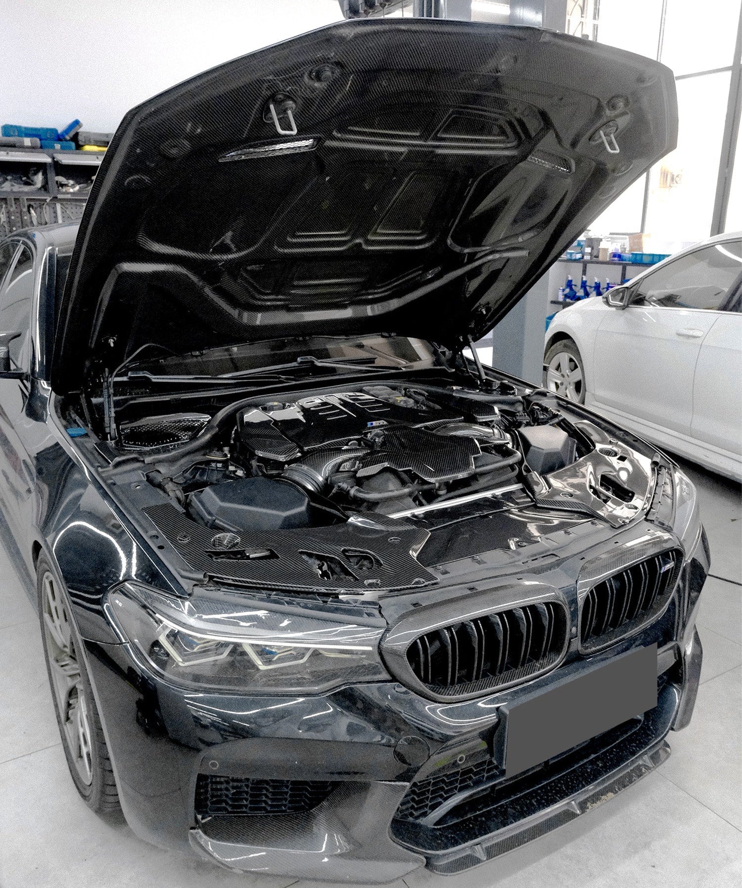 Carbon Fiber Coolant Shroud Cover - BMW F90 M5