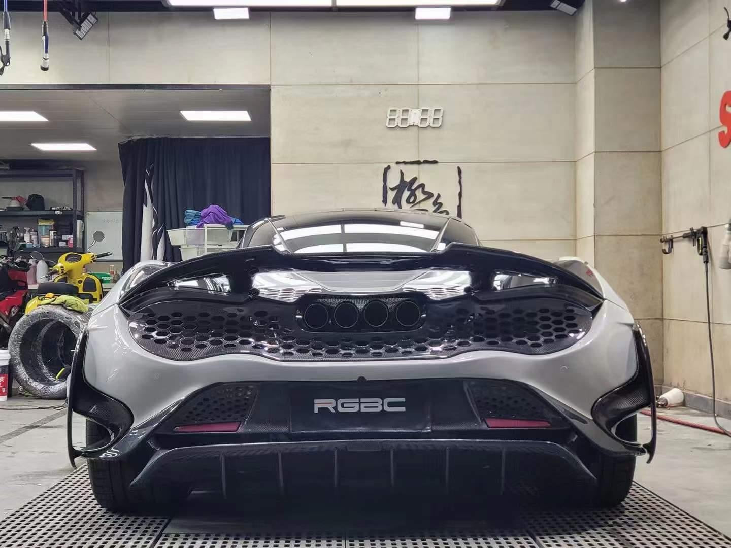 https://www.thecarbonindustries.com › products › 765lt-conversion-full-body-kit-mclaren-720s
