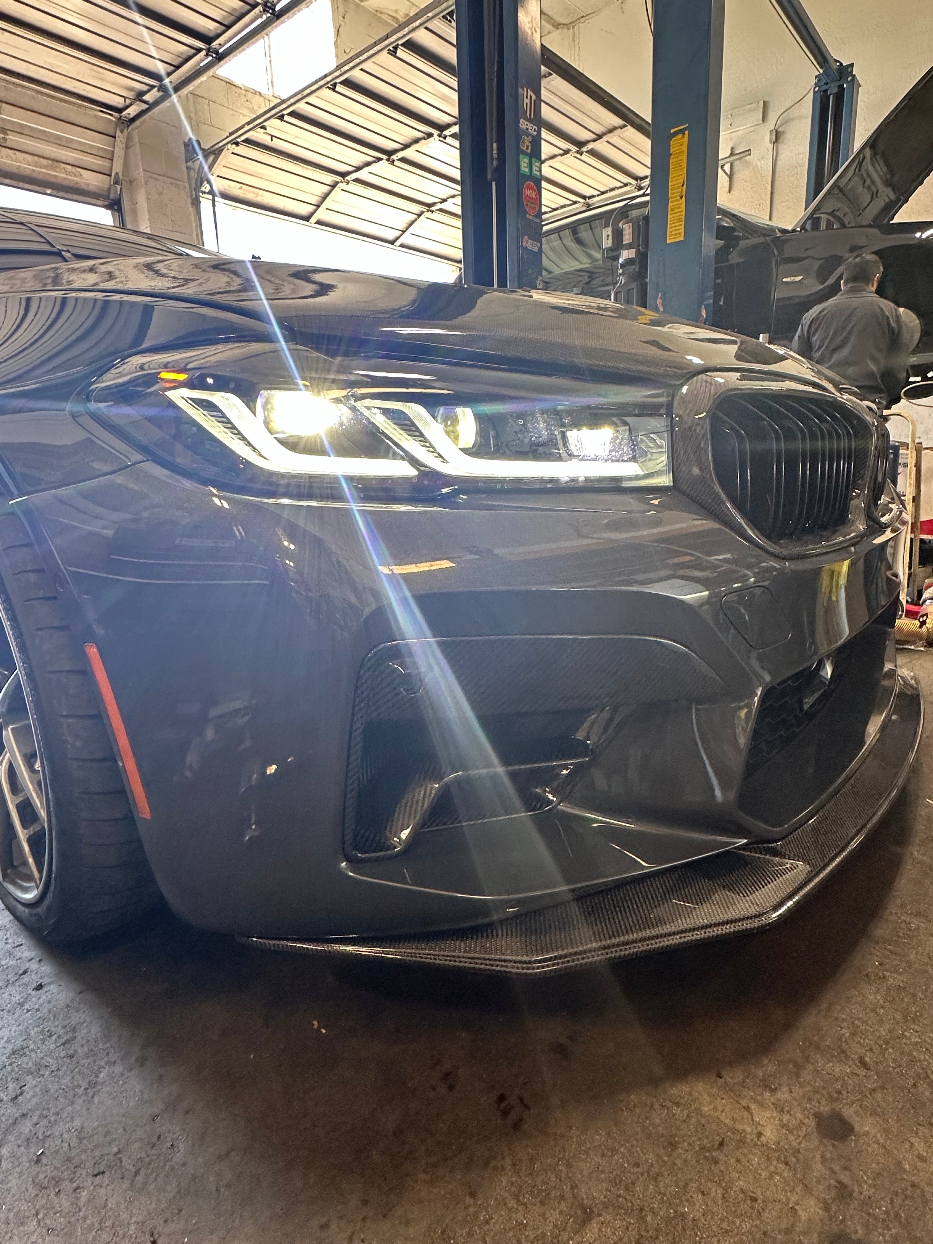 Carbon Fiber Front Bumper Air Vent Cover - BMW M5 F90/G30 21-23
