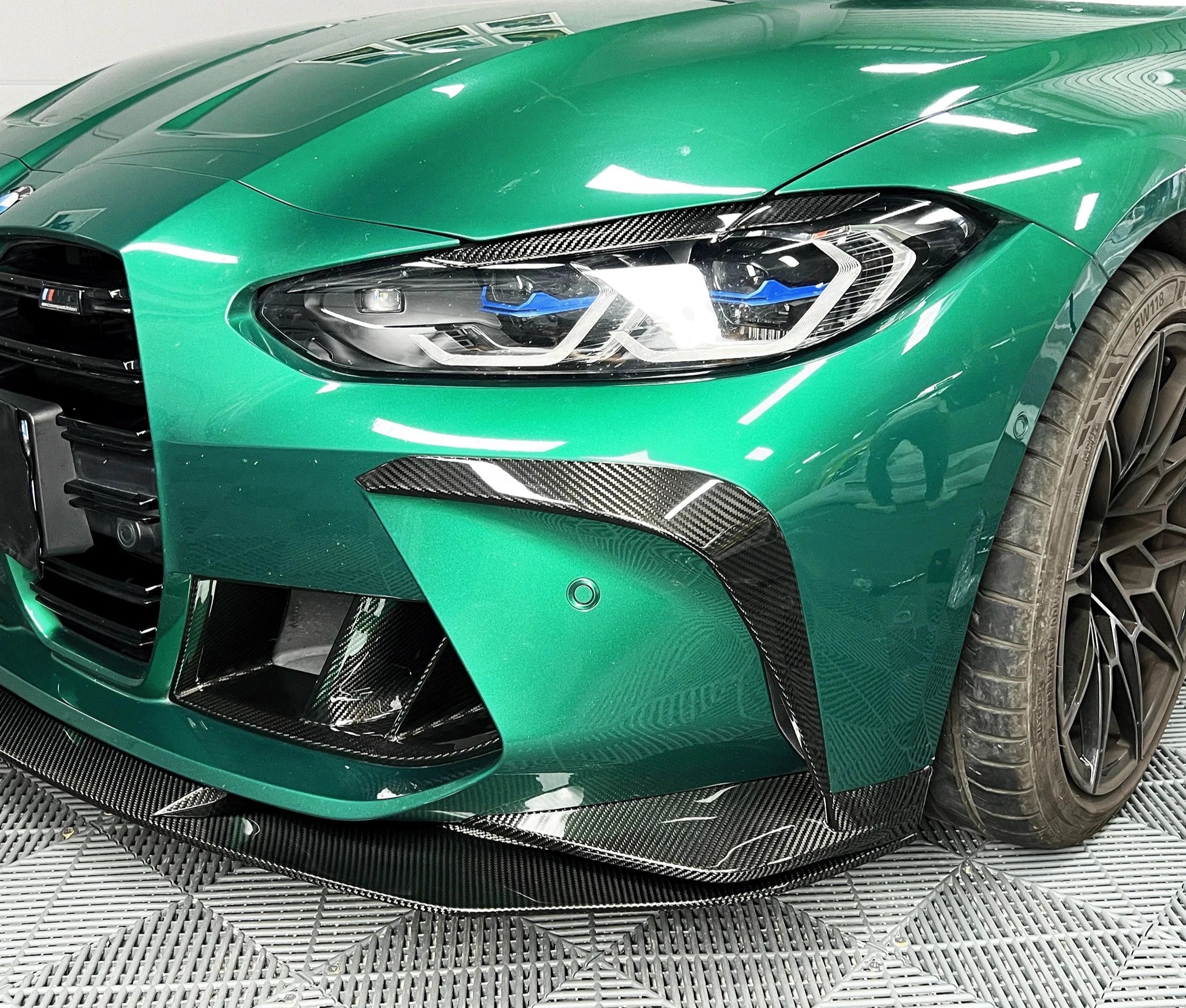 Carbon Fiber Headlight eyebrows - BMW M3 G80 G81 M4 G82 G83