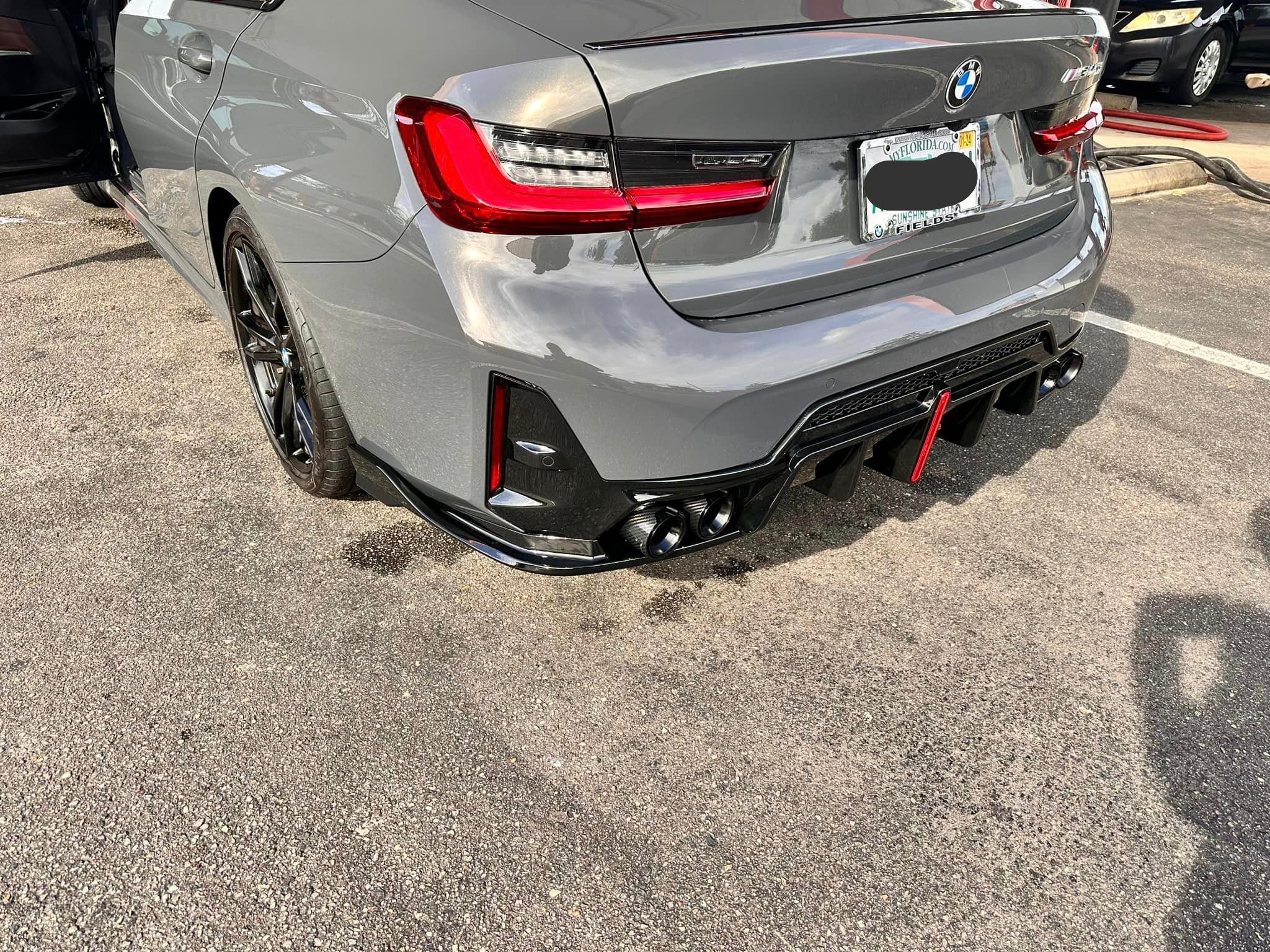 Carbon Fiber Diffuser W/ BrakeLight - BMW G20 3 Series LCI