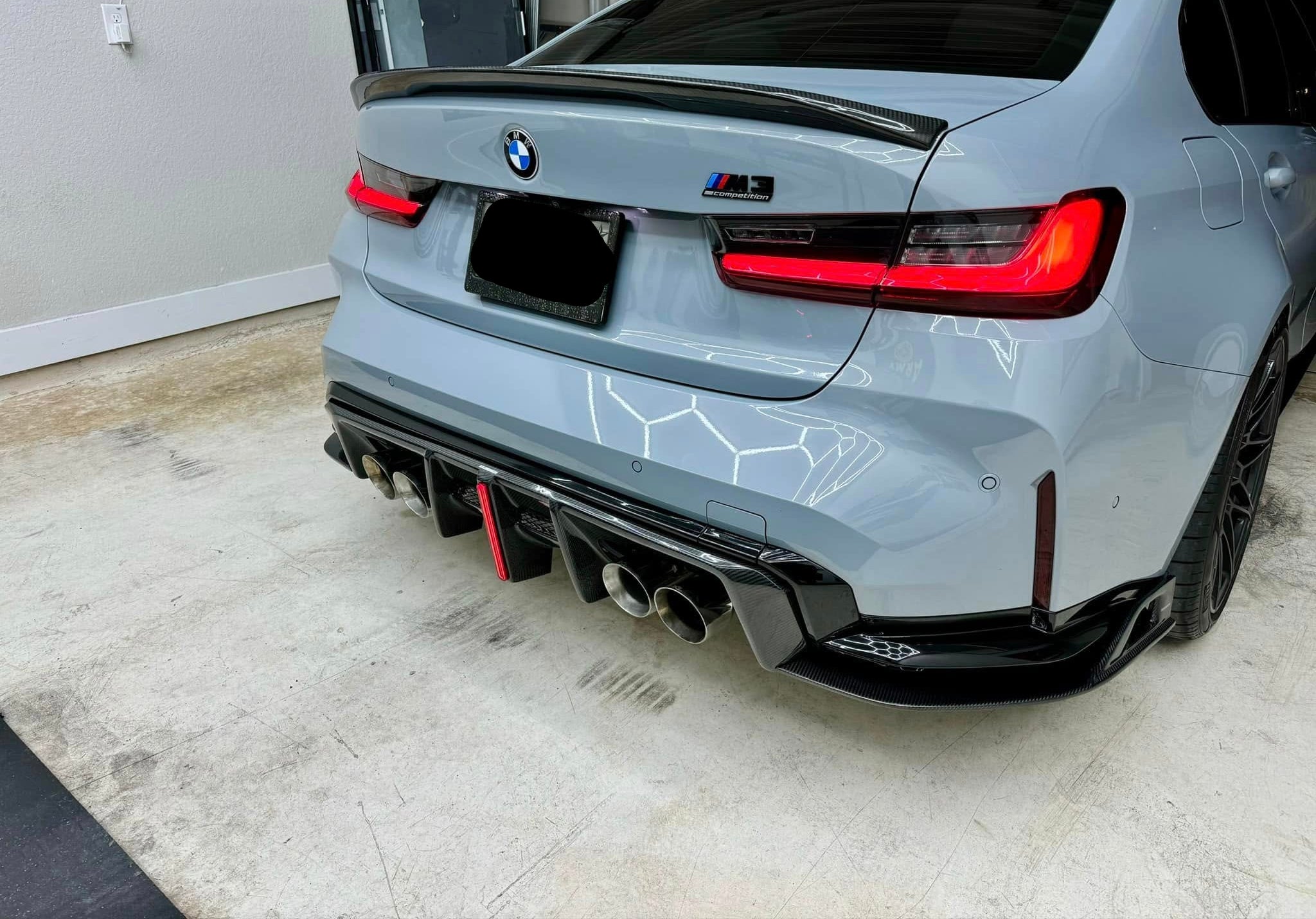 Carbon Fiber Rear Diffuser w/ brakelight V1 - BMW G80 M3 & G82 / G83 M4