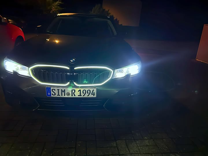Front LED Front Grille - BMW G20 3 series