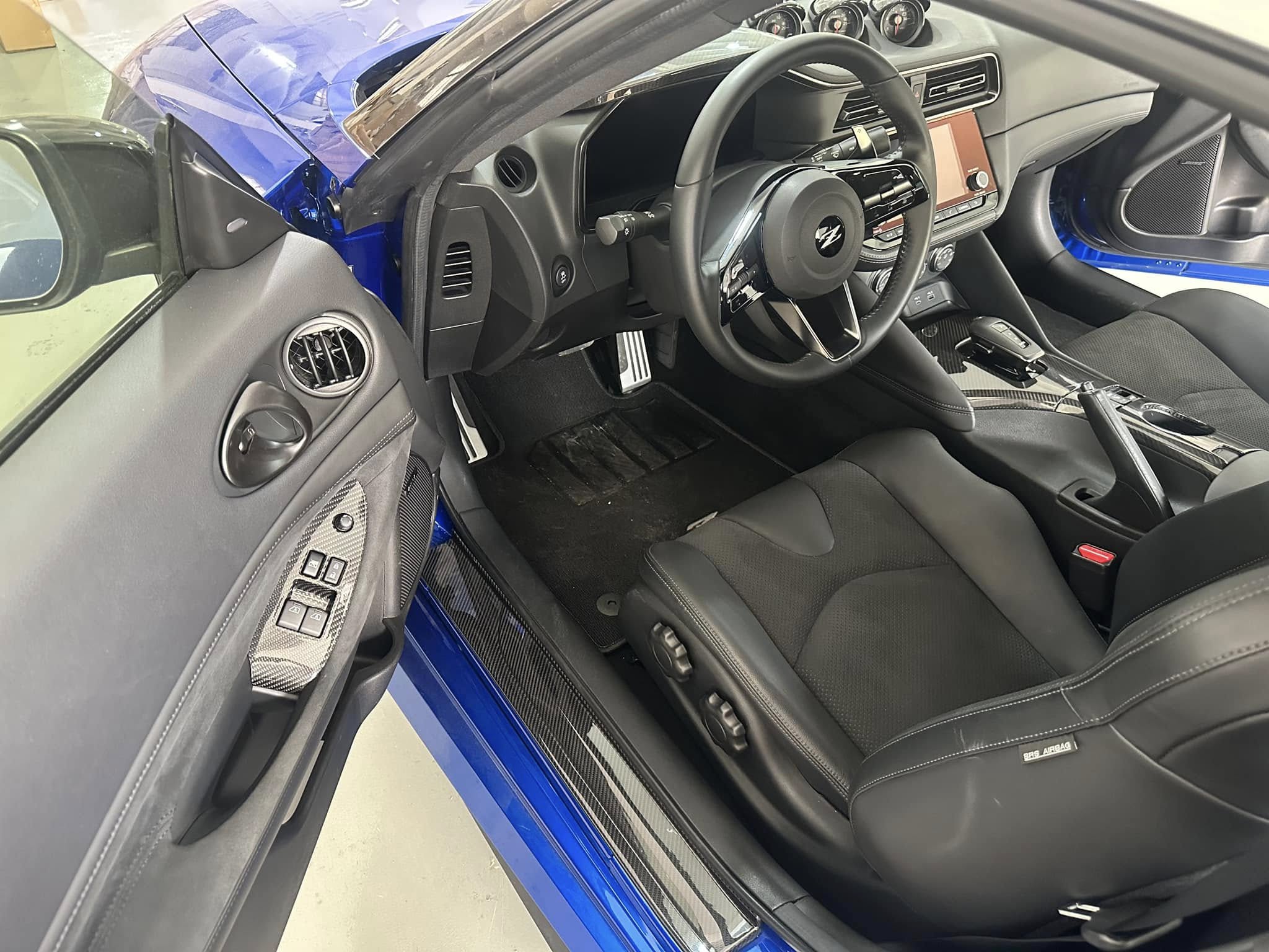 Carbon Fiber Door Panel Window button Trim - Nissan Z Fairlady Z RZ34