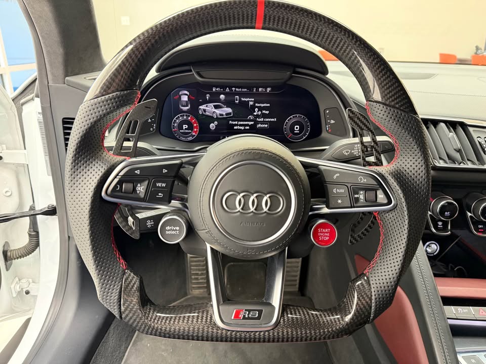 Full Custom Steering Wheel - Audi R8 / TTRS