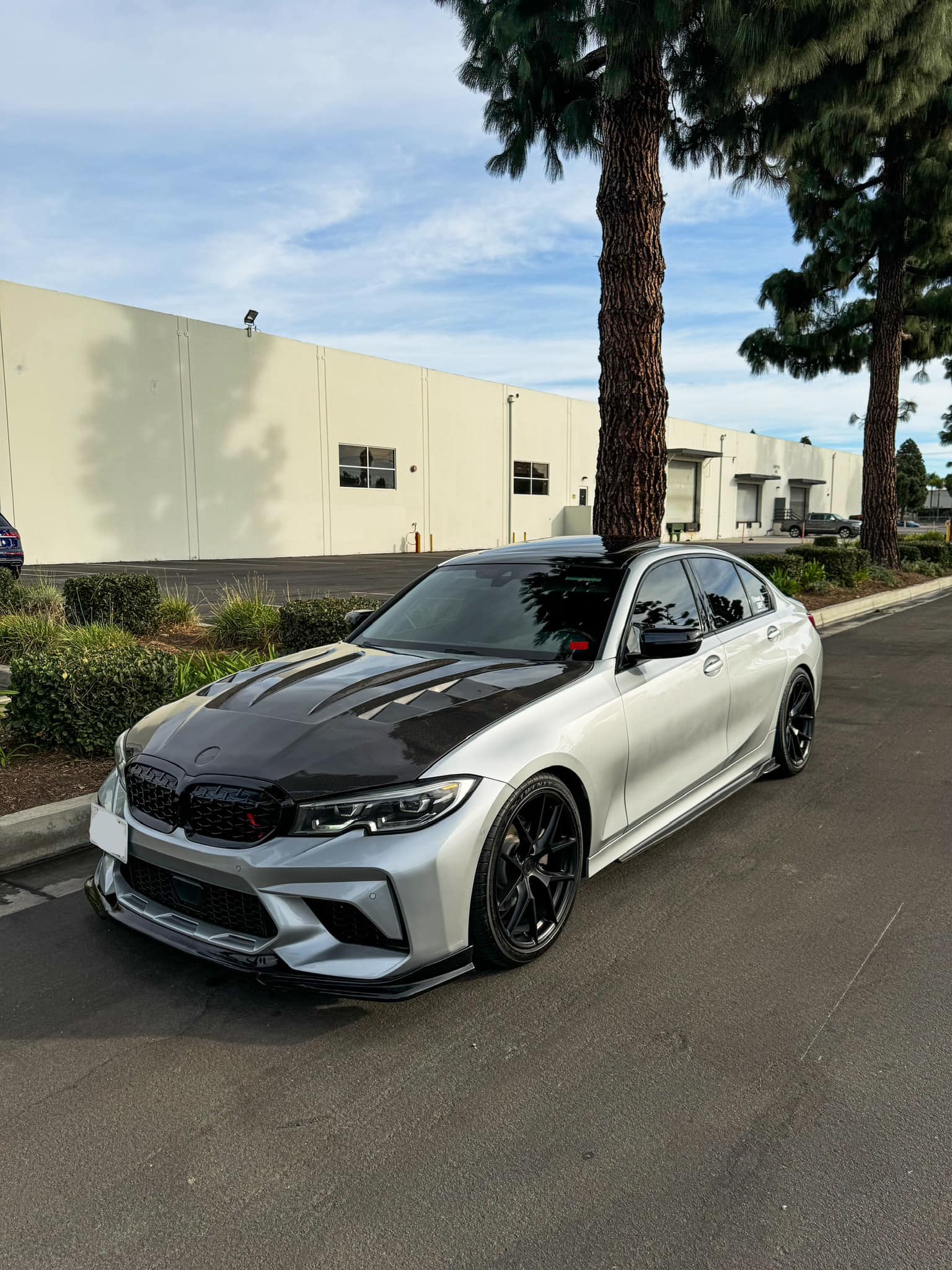 Carbon Fiber Vented Engine Hood Bonnet - BMW G20 3 Series