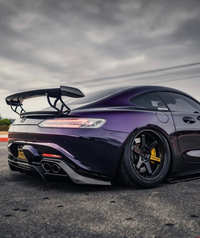 Carbon Fiber Rear Diffuser - Mercedes AMG GT/GTS/GTC