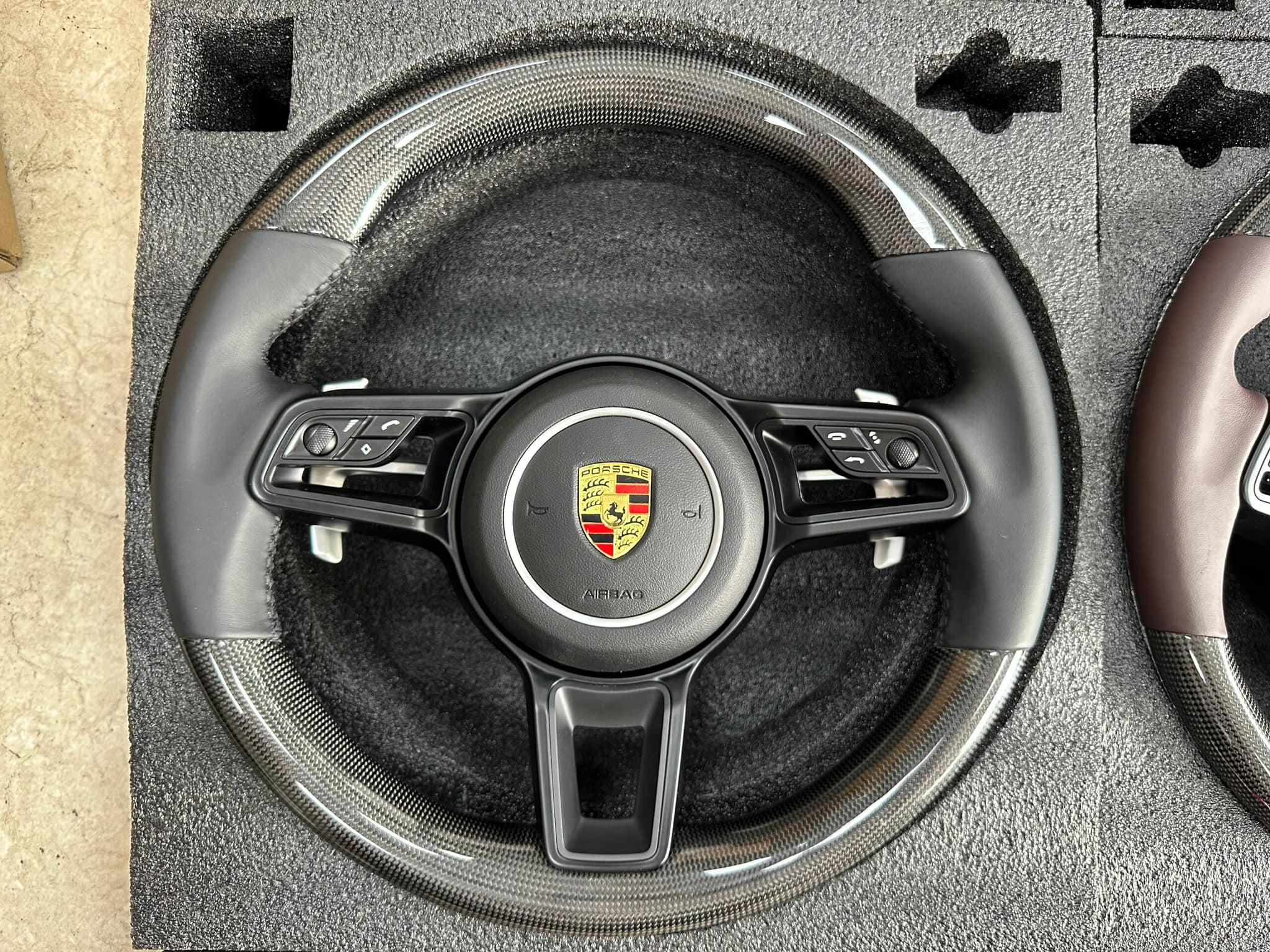 Full Custom Steering Wheel - Porsche Porsche 718 981 991 992 Macan Panamera 971 Cayenne Taycan Boxster Cayman GT
