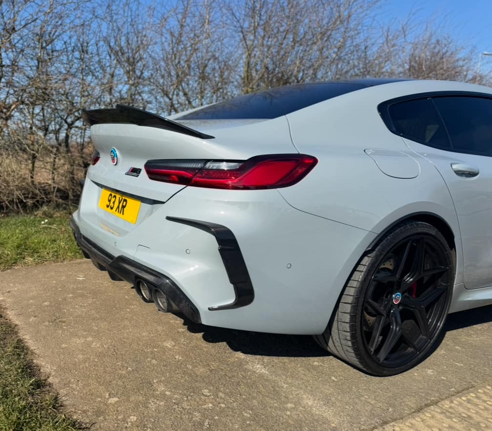 SOOQOO Carbon Fiber Rear Vent Trim - BMW M8 F91 F92