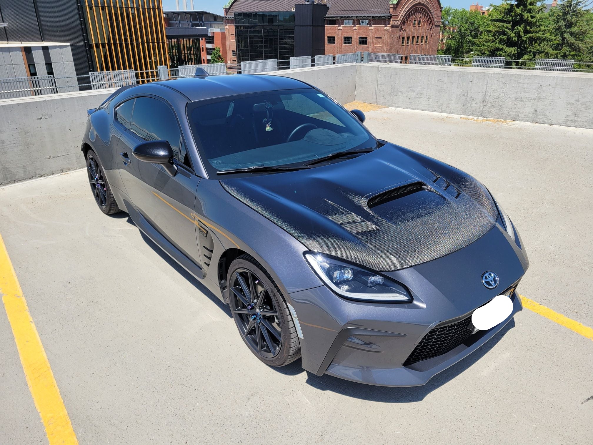 Carbon Fiber vented Front Engine hood scooped - Toyota GR86 Subaru BRZ