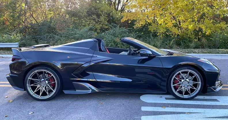Carbon Fiber GT Side Skirts - Corvette C8