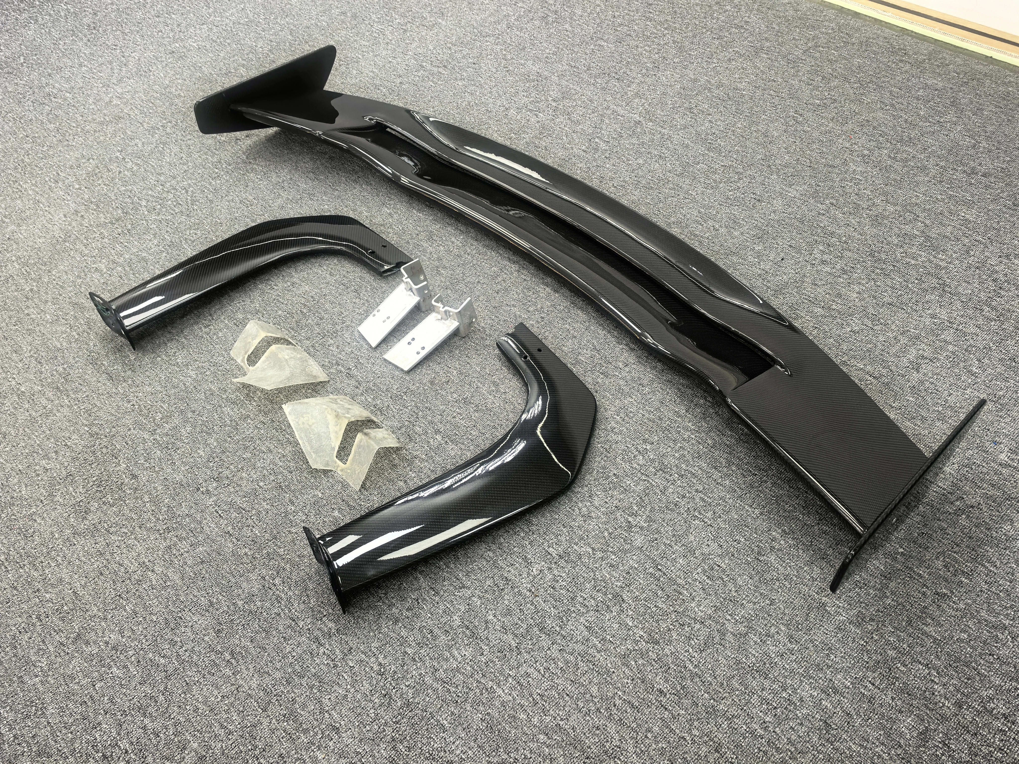 McLaren 720s/765LT Carbon Fiber Chassis Mount Wing