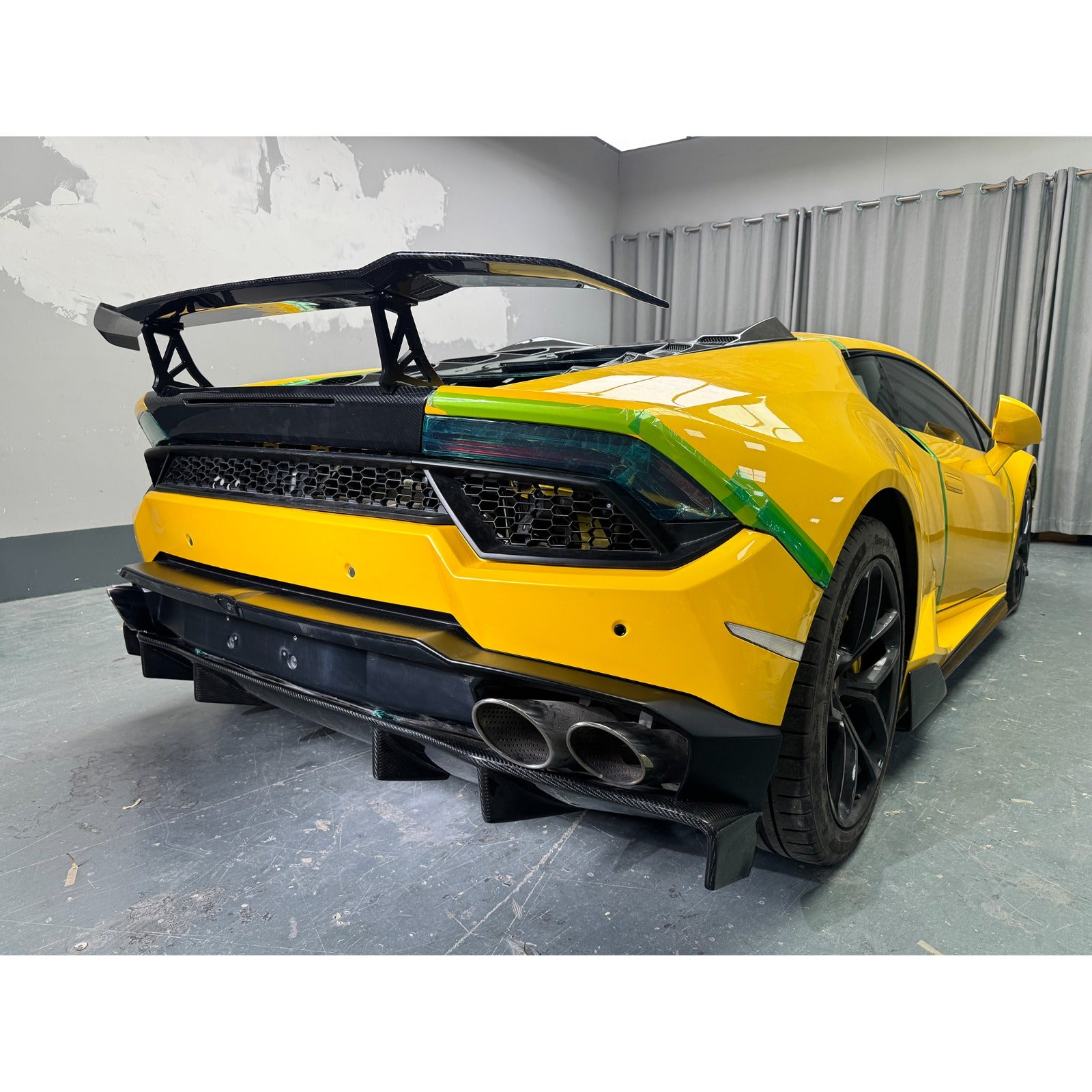 Carbon Fiber Aero body Kit V2 Lamborghini Huracan LP580