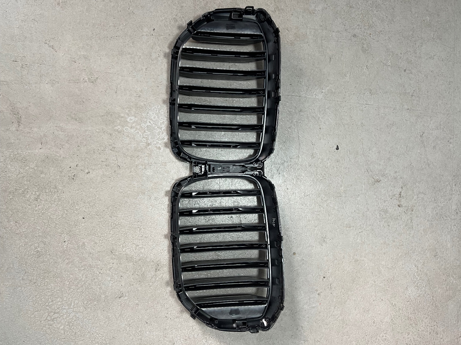 Carbon Fiber Front Grill - BMW G05 X5 LCI