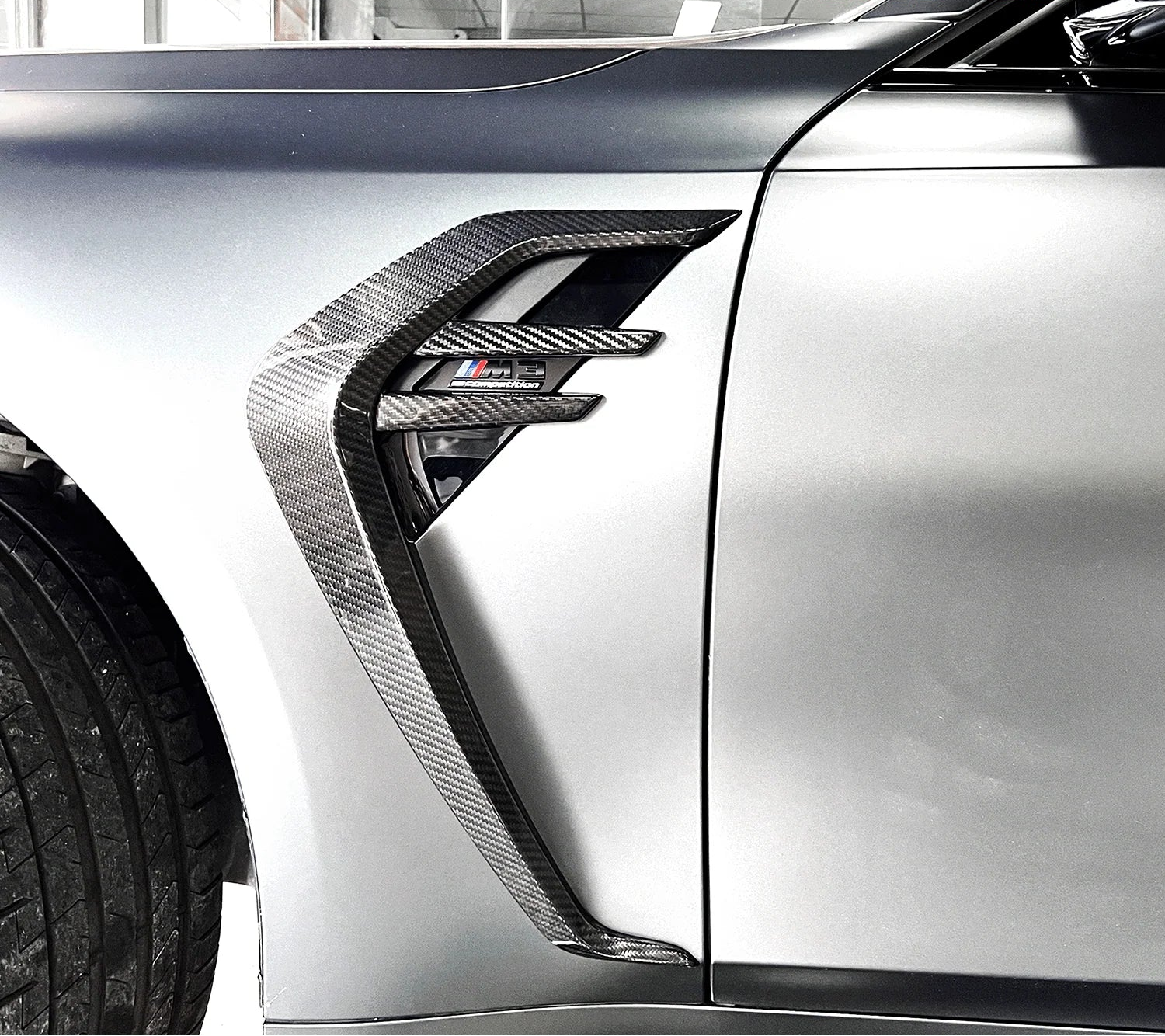 Carbon Fiber CFA Fender Vents Trim - BMW G80/G81/G82/G83 M3 M4