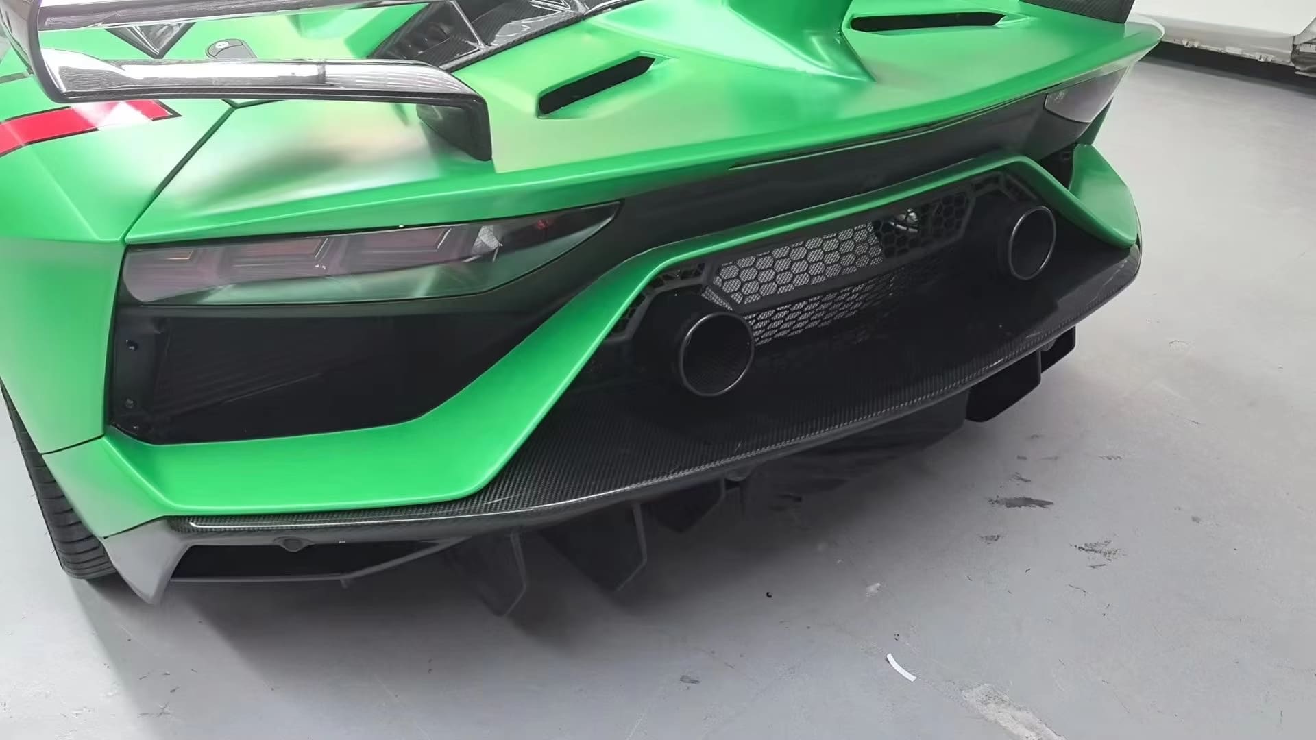 Carbon Fiber SVJ Style Rear Wing w/ base - Lamborghini aventador LP700 LP750 SVJ