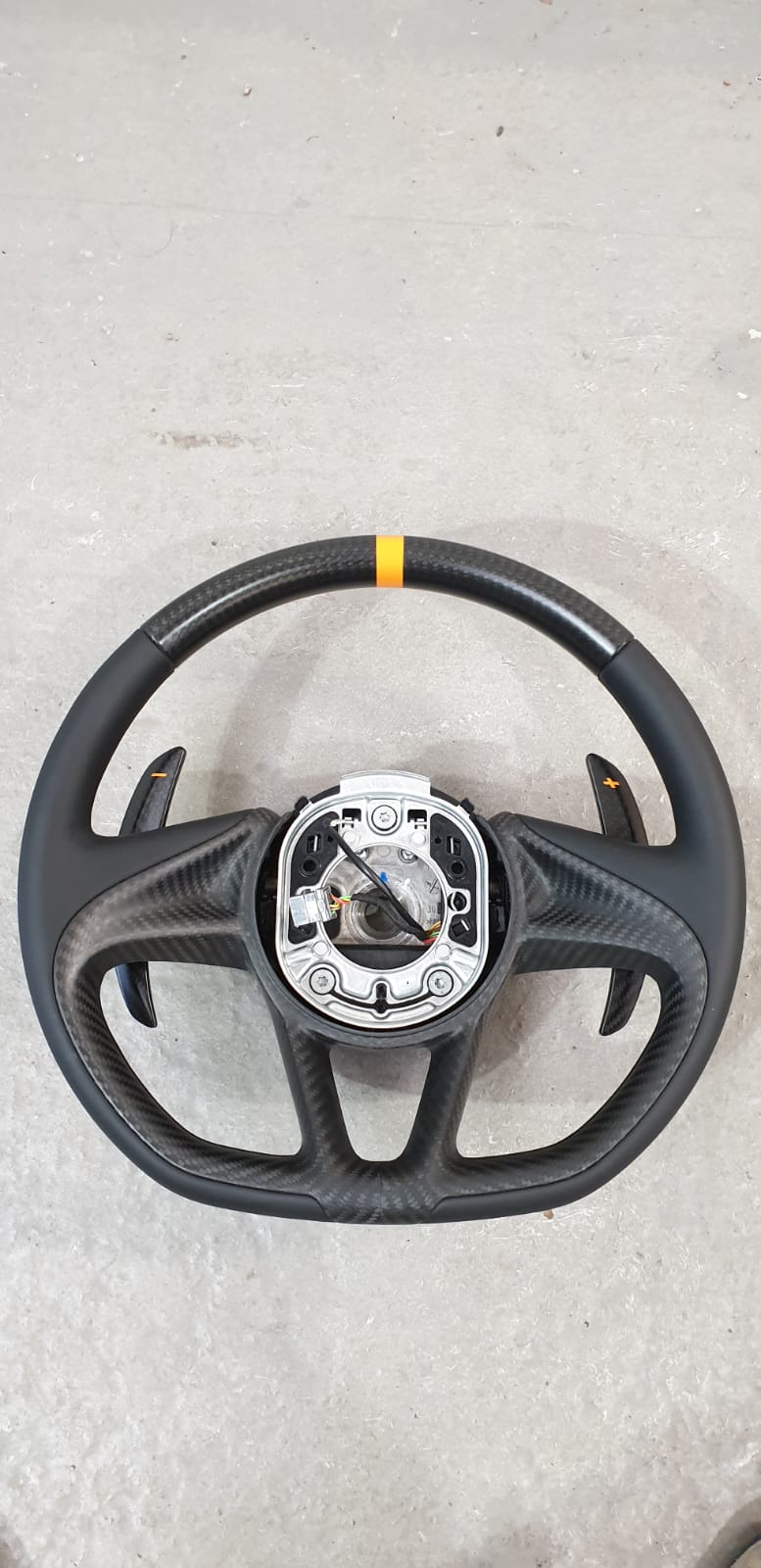 Full Custom Steering Wheel - McLaren 570/600LT