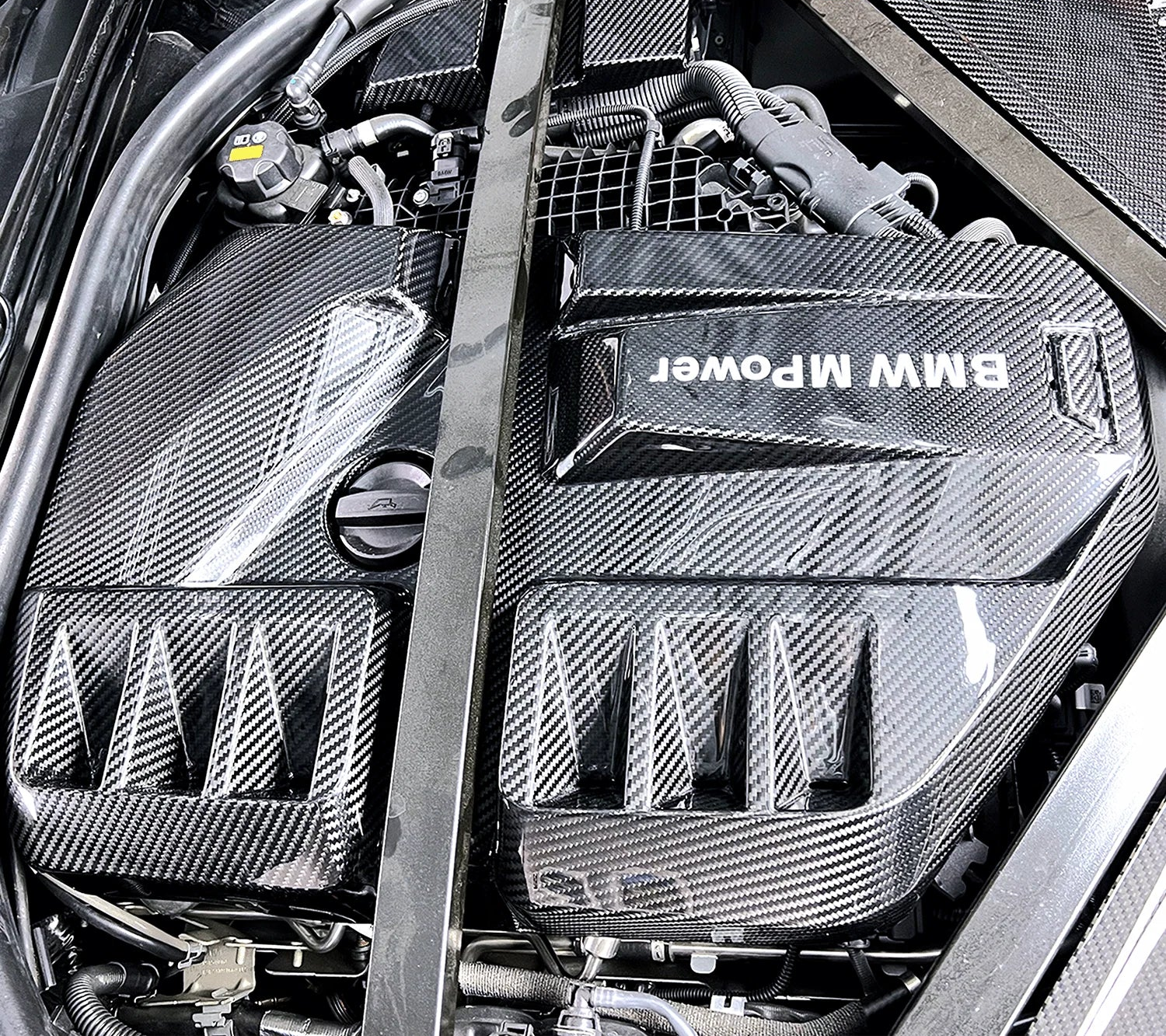 Carbon Fiber Engine Cover - BMW G80 M3 & G82 / G83 M4
