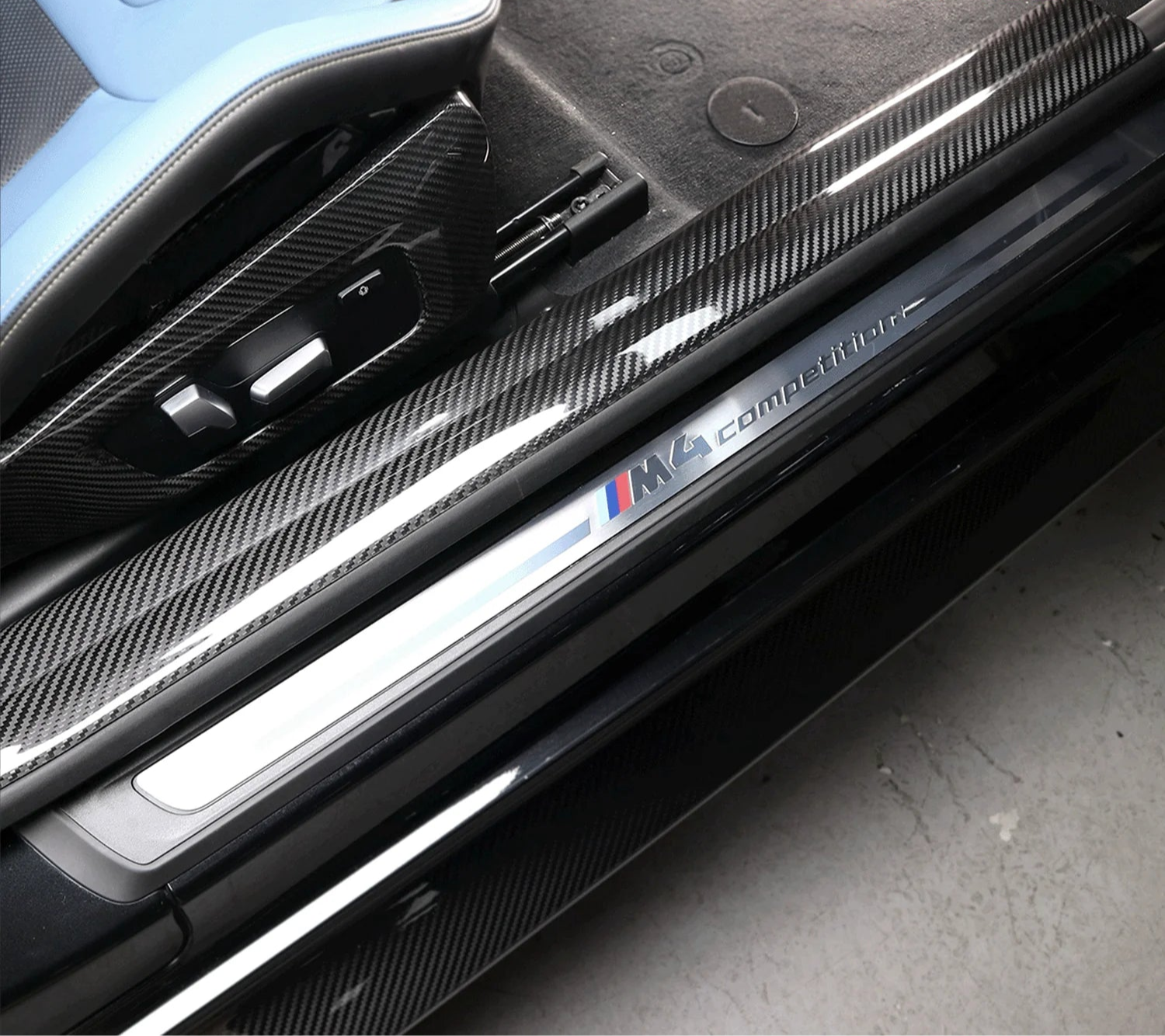 Carbon Fiber Door Sill - BMW G87 M2 G42 2 Series