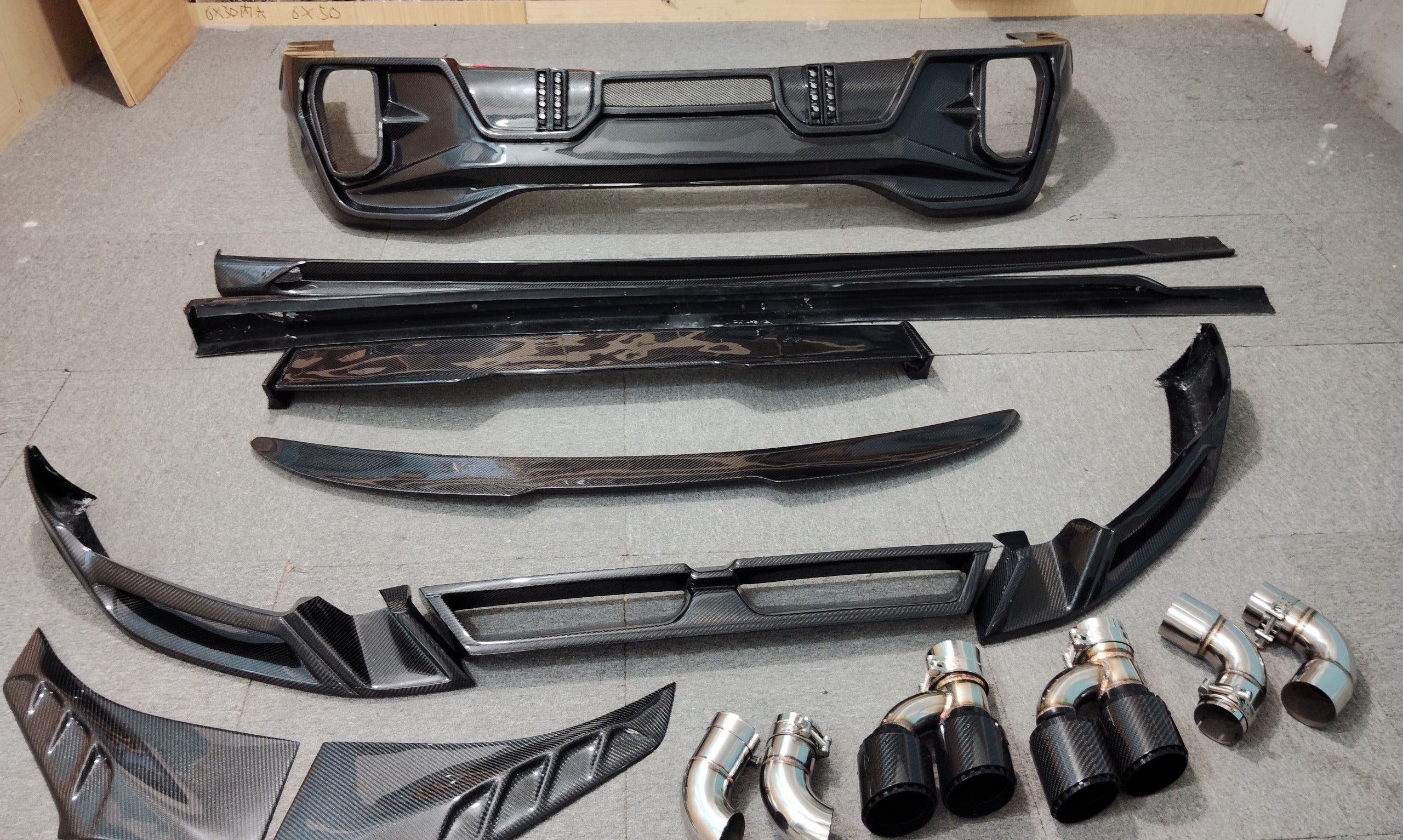 Carbon Fiber LD Aerodynamic full Body aero Kit - BMW X6 G06 LCI 2024+