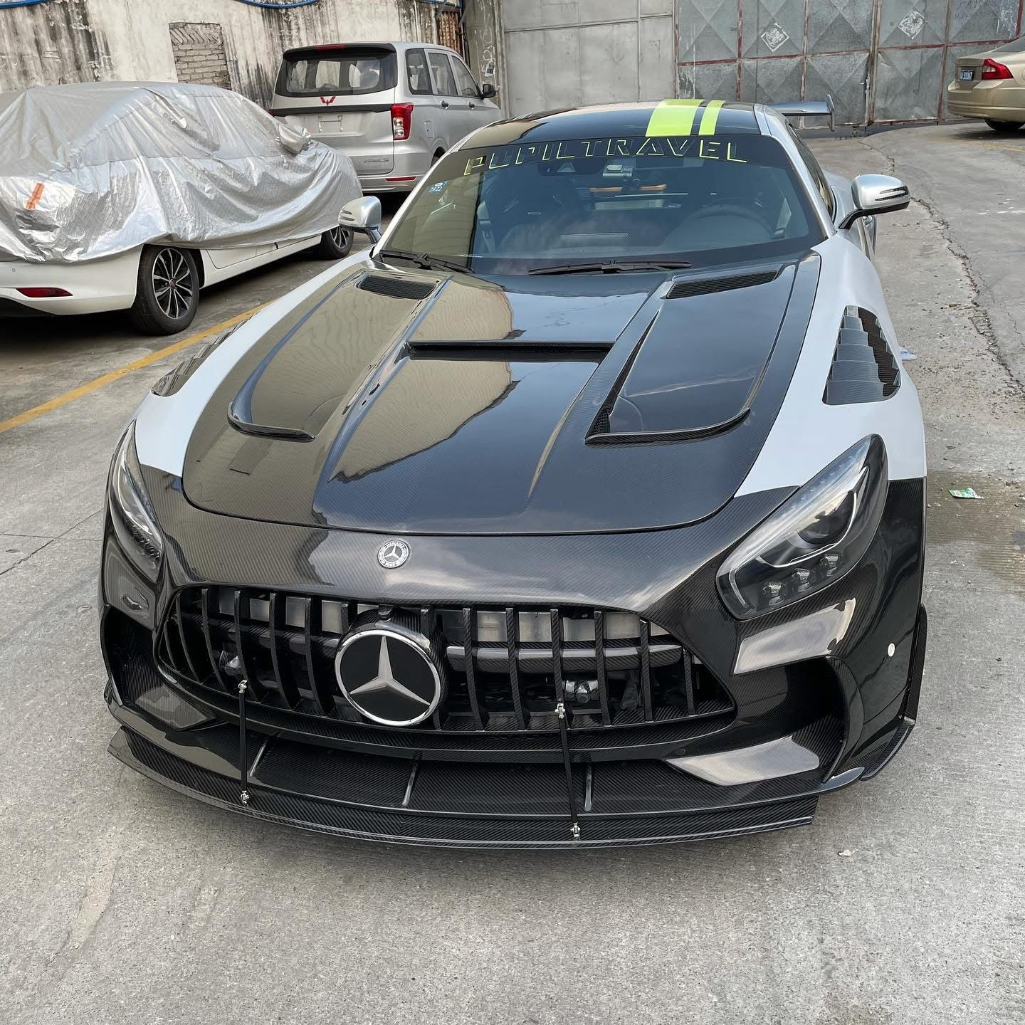 Carbon fiber Black Series Style Hood - Mercedes AMG GT/GTS/GTC/GTR