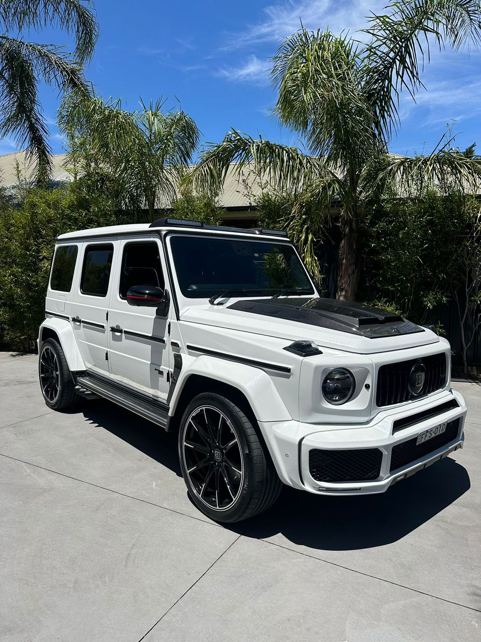 BRB B900 Style Carbon Fiber Body Aero kit BRabus- Mercedes G Wagon W463 & W464 G350 & G500 & G63