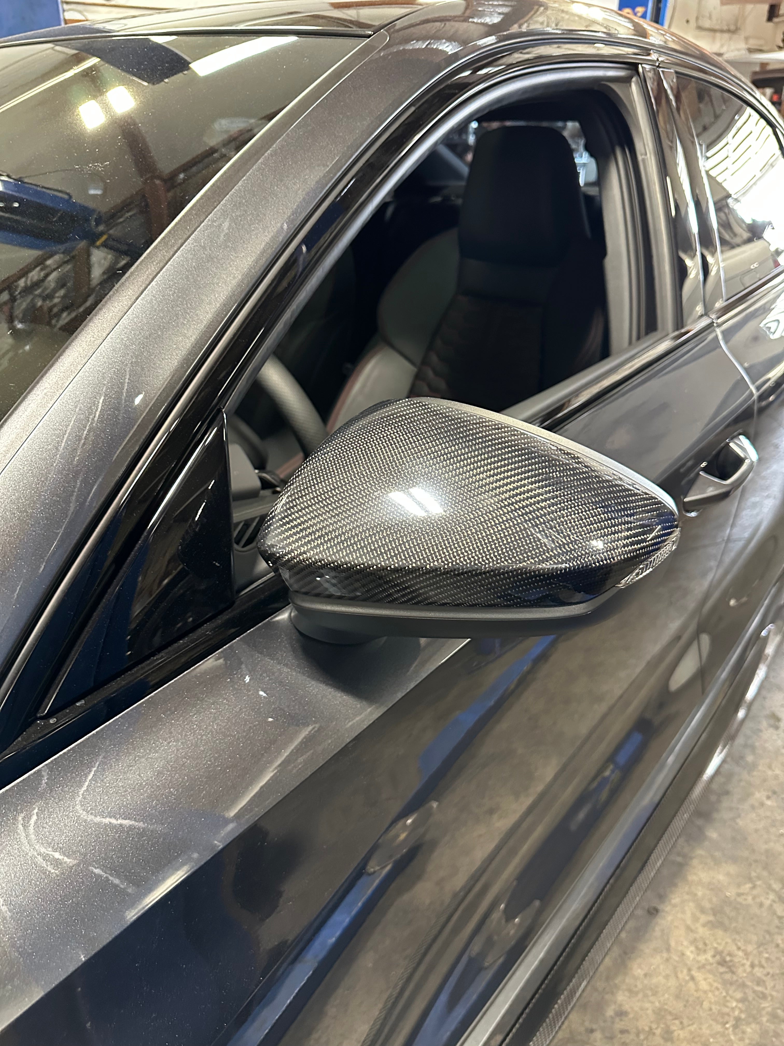 Carbon Fiber Side Mirror Caps Replacement - Audi A3/S3/ & RS3 8Y