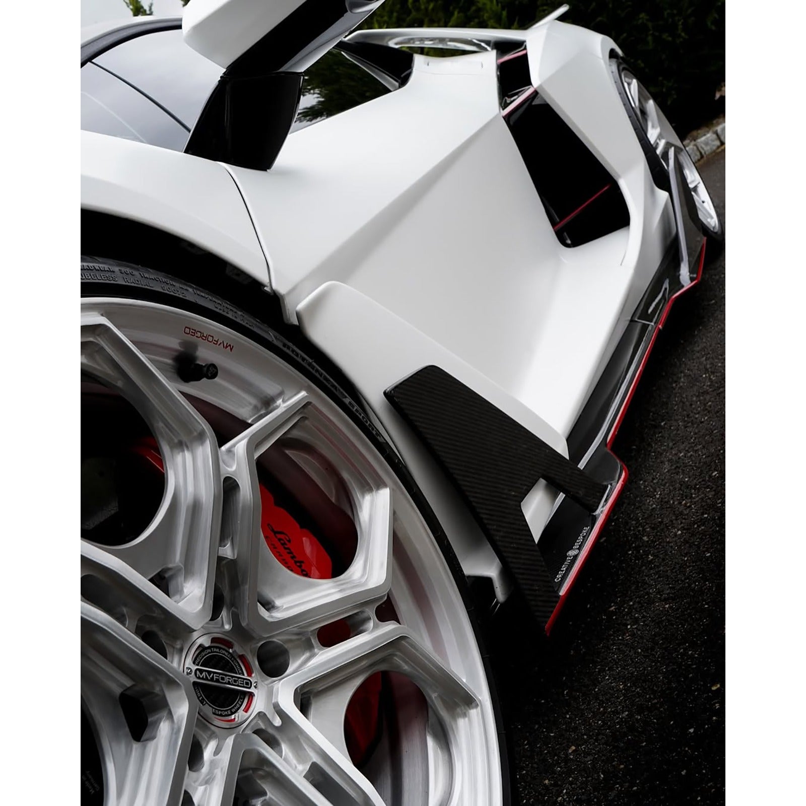 Carbon Fiber Aero Body Kit - Lamborghini Revuelto