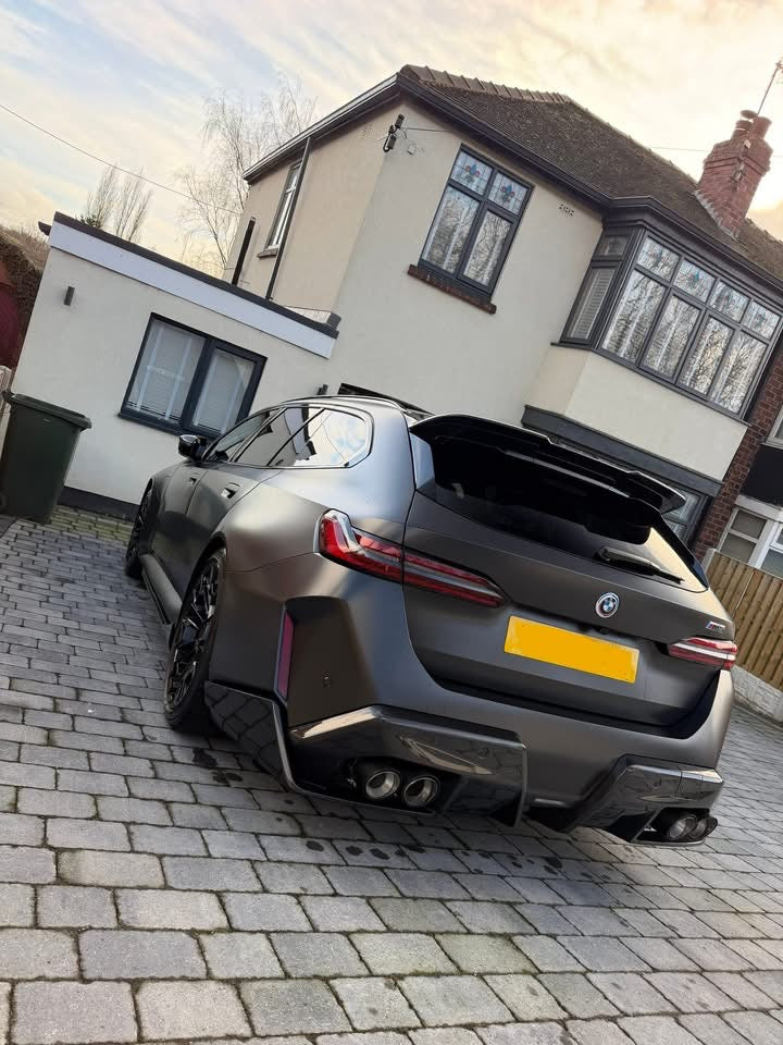 Prepreg Carbon Fiber MP Style Aero Body Kit - BMW G90/ G99 M5 2025+