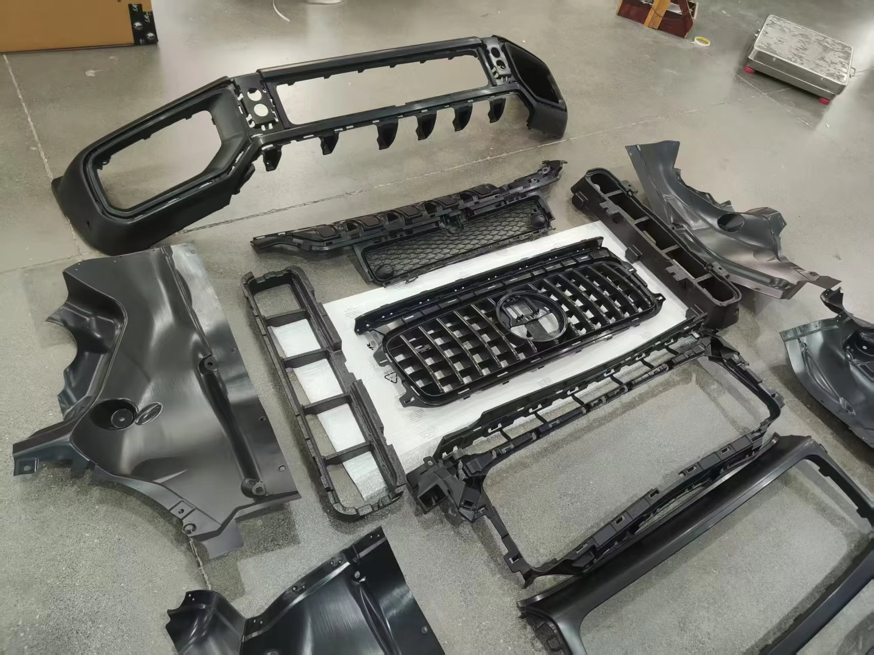 W465 G63 Front end Conversion Kit - Mercedes G Class G Wagon W463A W464 W465 G500 G400 G350 G550 2018+