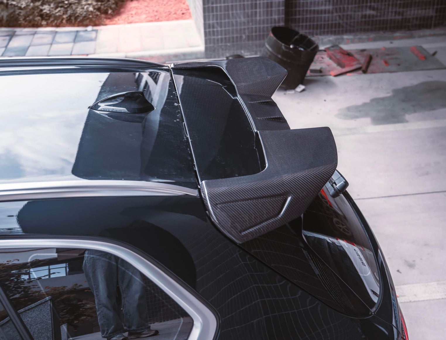 BMW X5 G05 Dry Carbon Fiber TK Top Wing / Spoiler