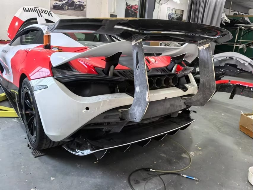 McLaren 720s/765LT Carbon Fiber Chassis Mount Wing