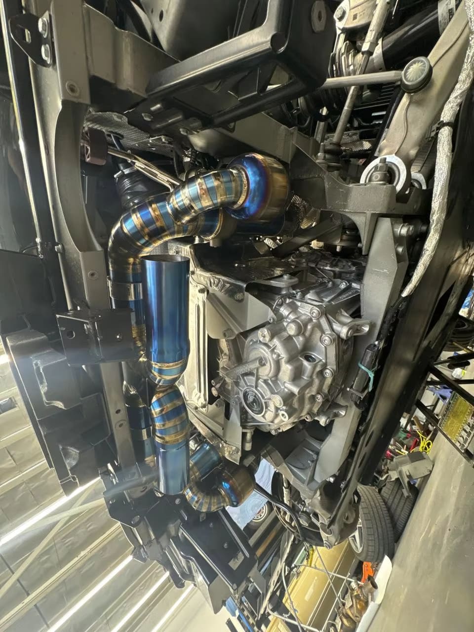 Titanium Valved Exhaust System - Ferrari F8 3.9T