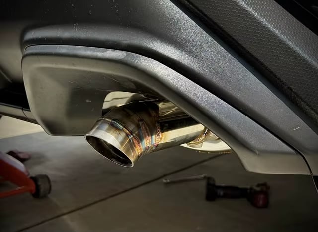 Universal Valved Muffler Replacement Kit