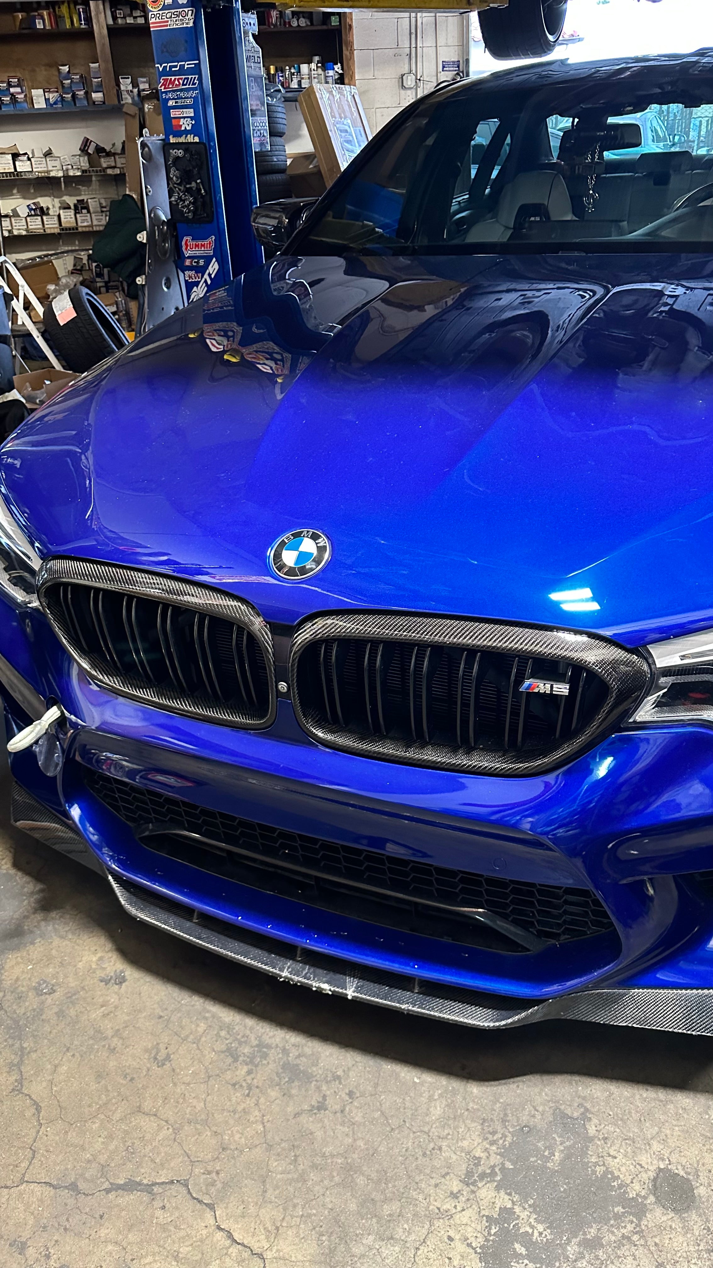 Carbon Fiber Dual Slat Grilles - BMW F90 M5 & G30